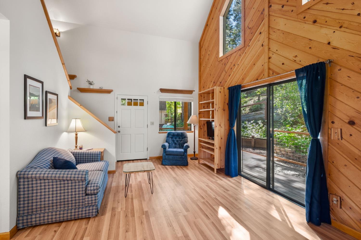 2415 Murphys Drive