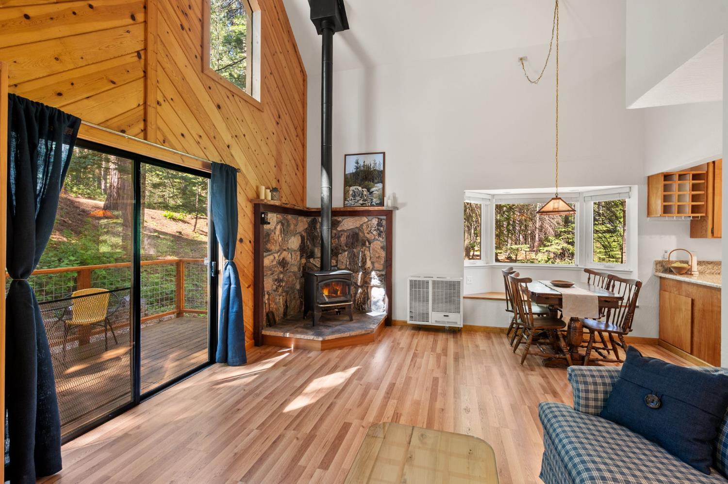 2415 Murphys Drive