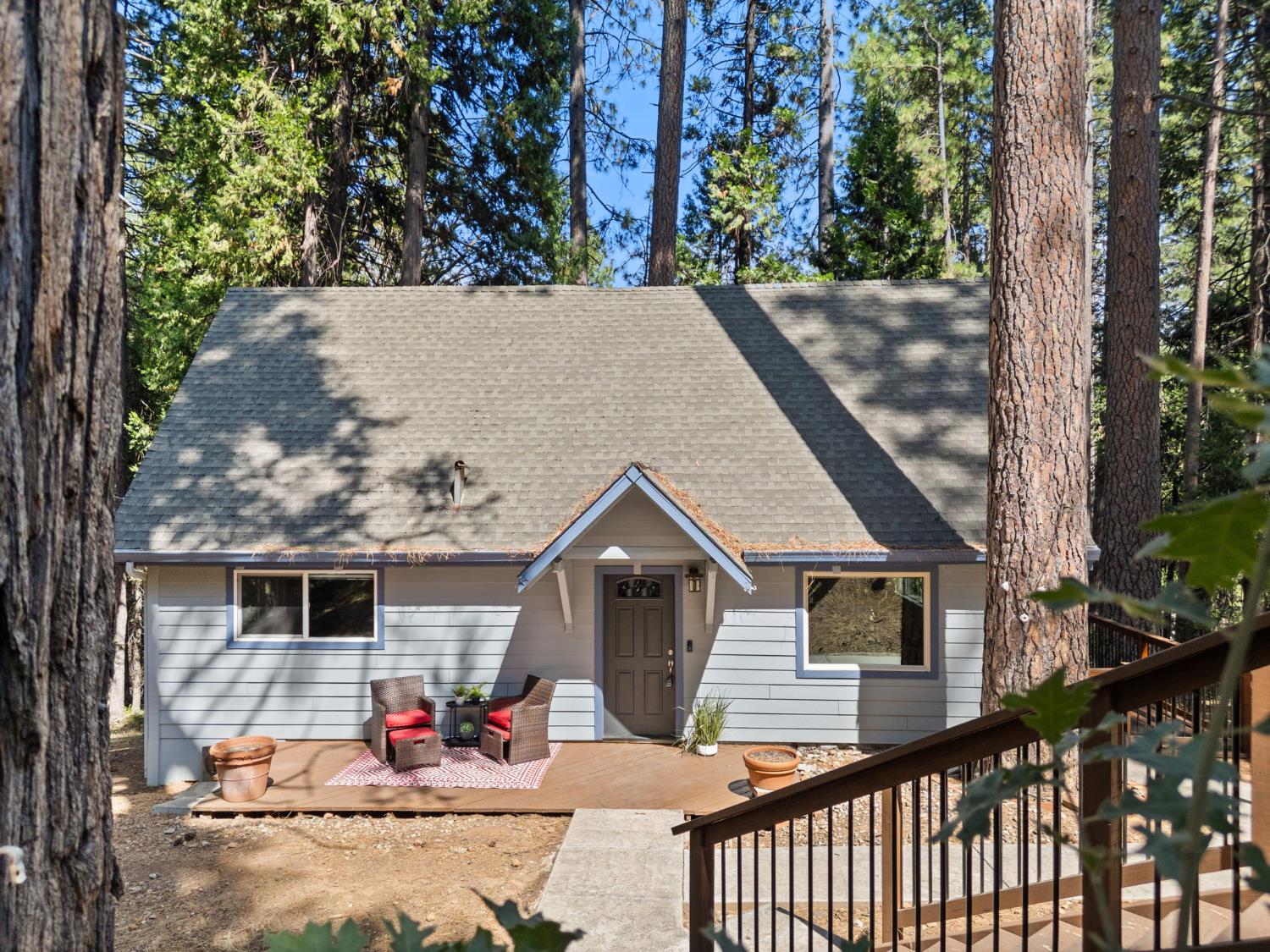 2601 Fairway Drive