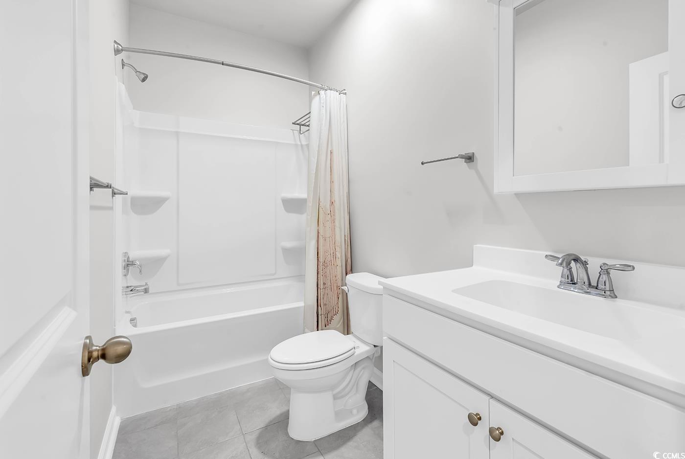 87 Vineyard Place Unit: 34