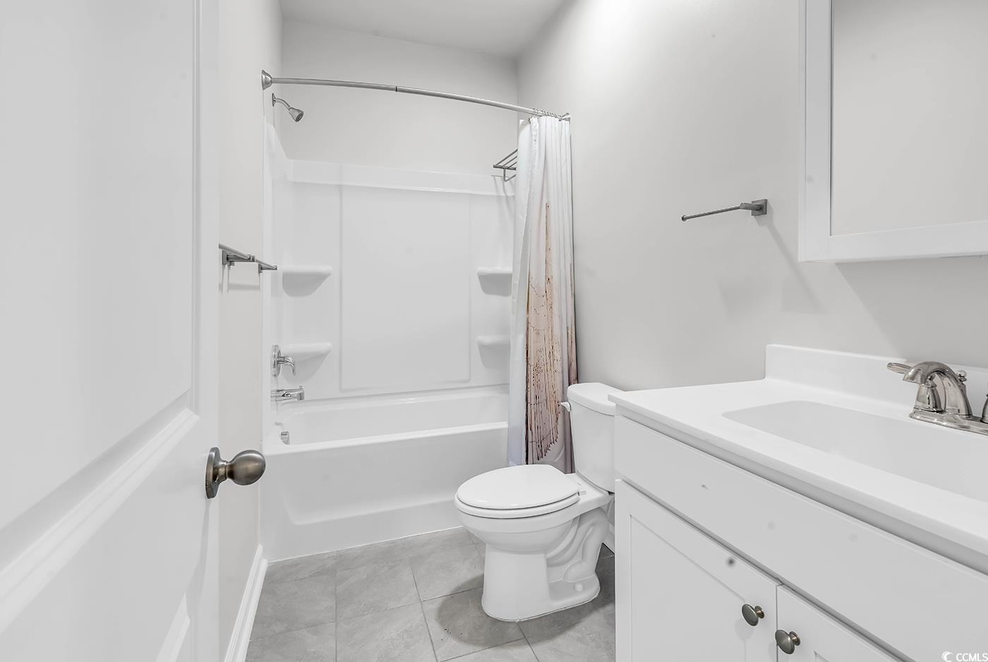 87 Vineyard Place Unit: 34