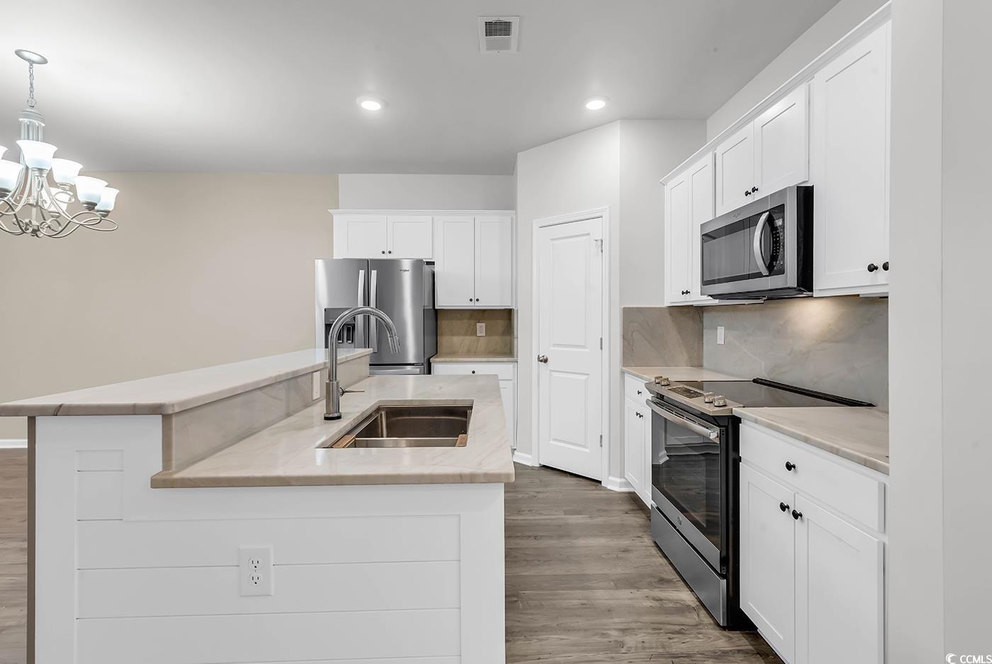 87 Vineyard Place Unit: 34