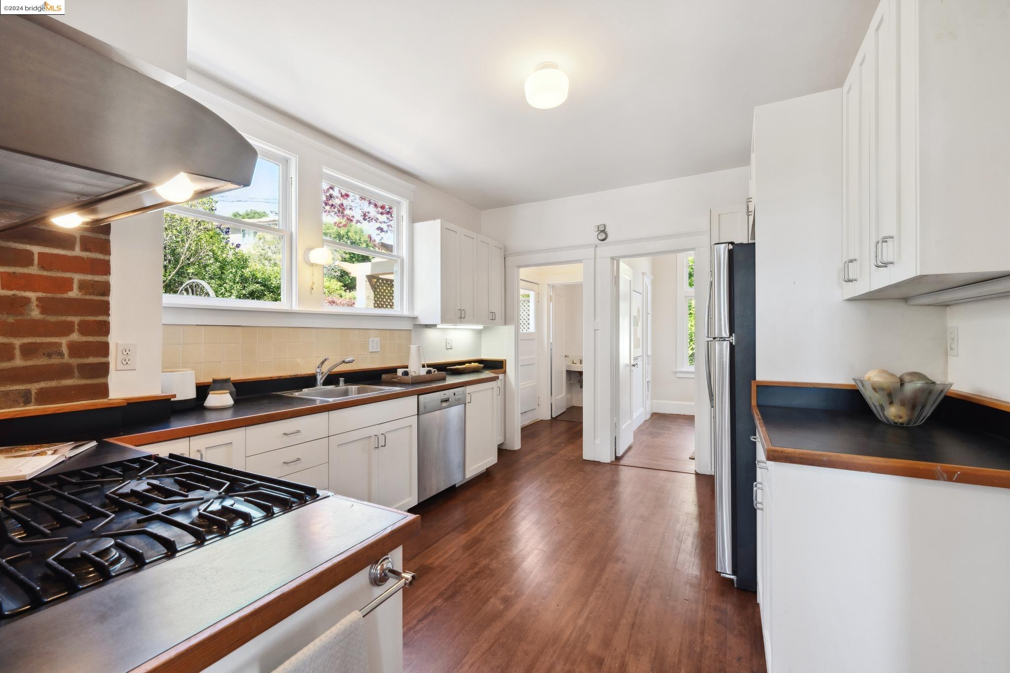 850 Mendocino Ave