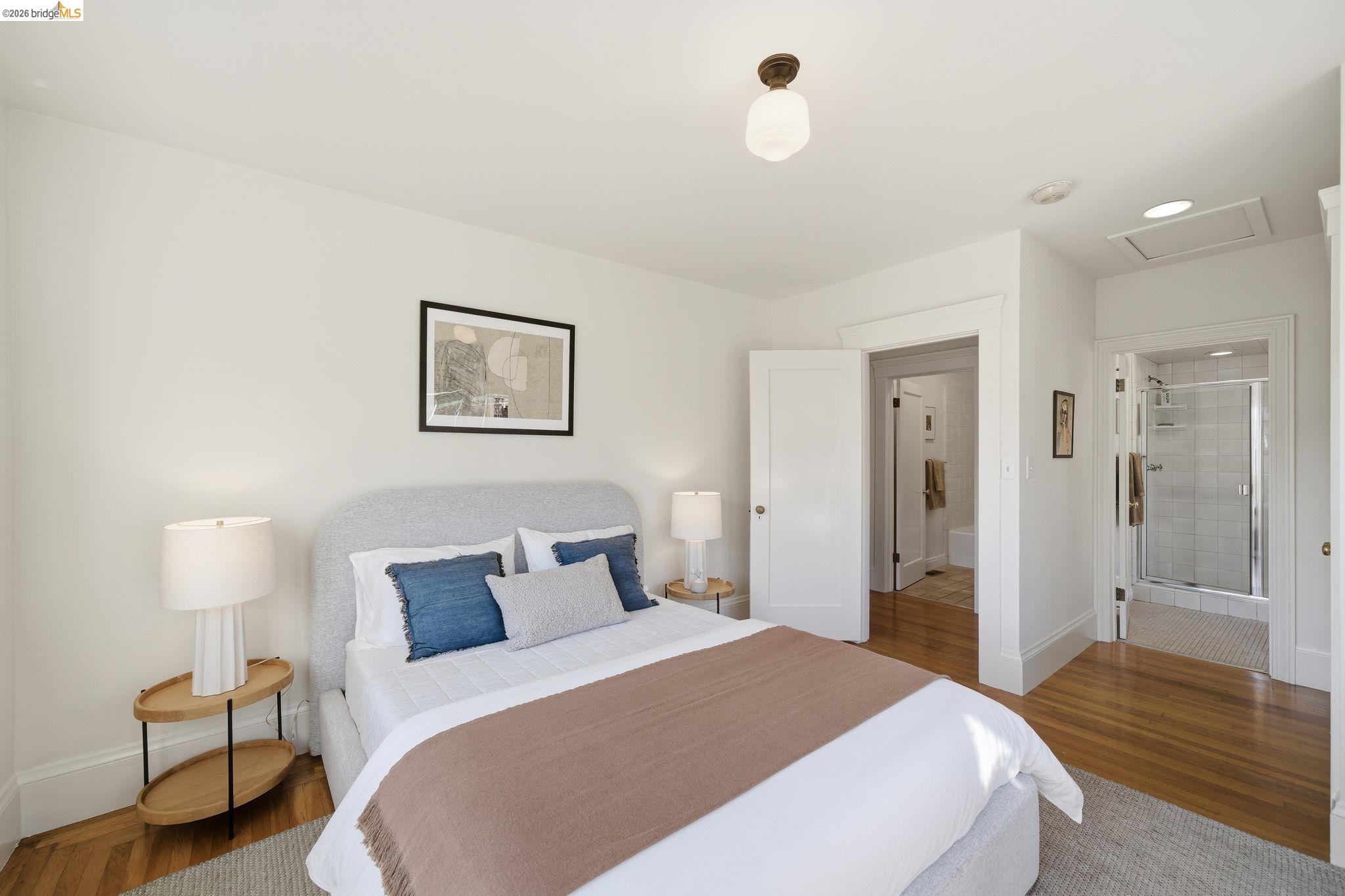 2401 Carleton Street