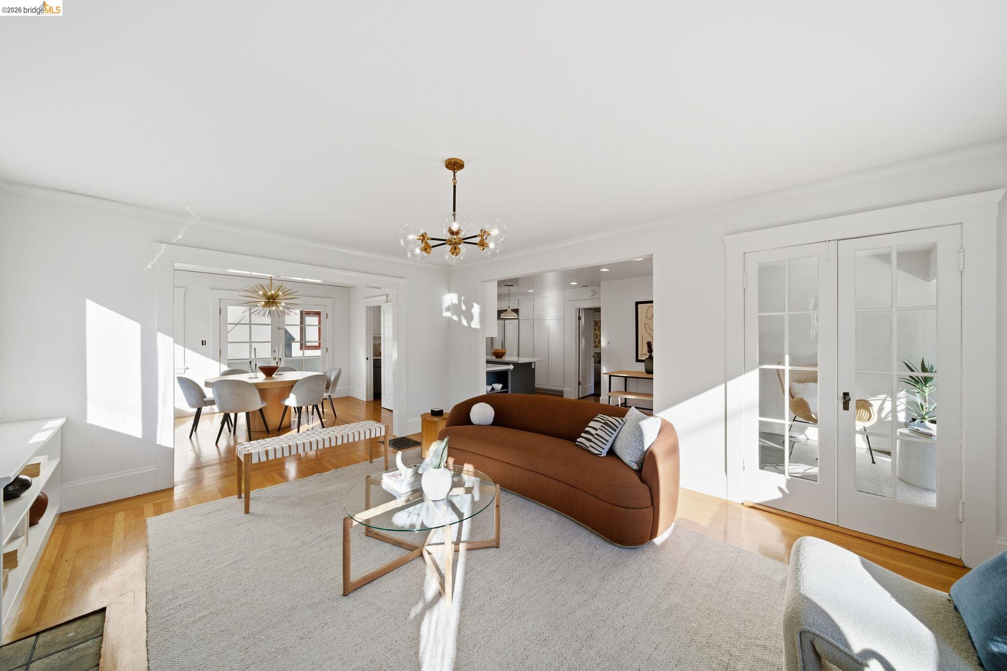 2401 Carleton Street