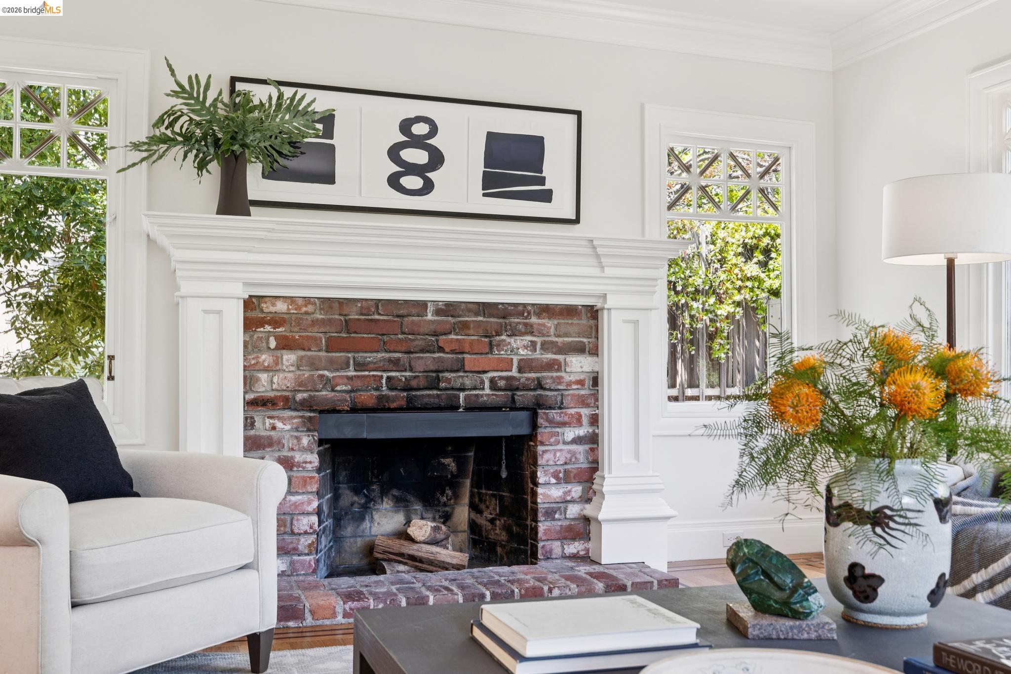 664 Vincente Ave