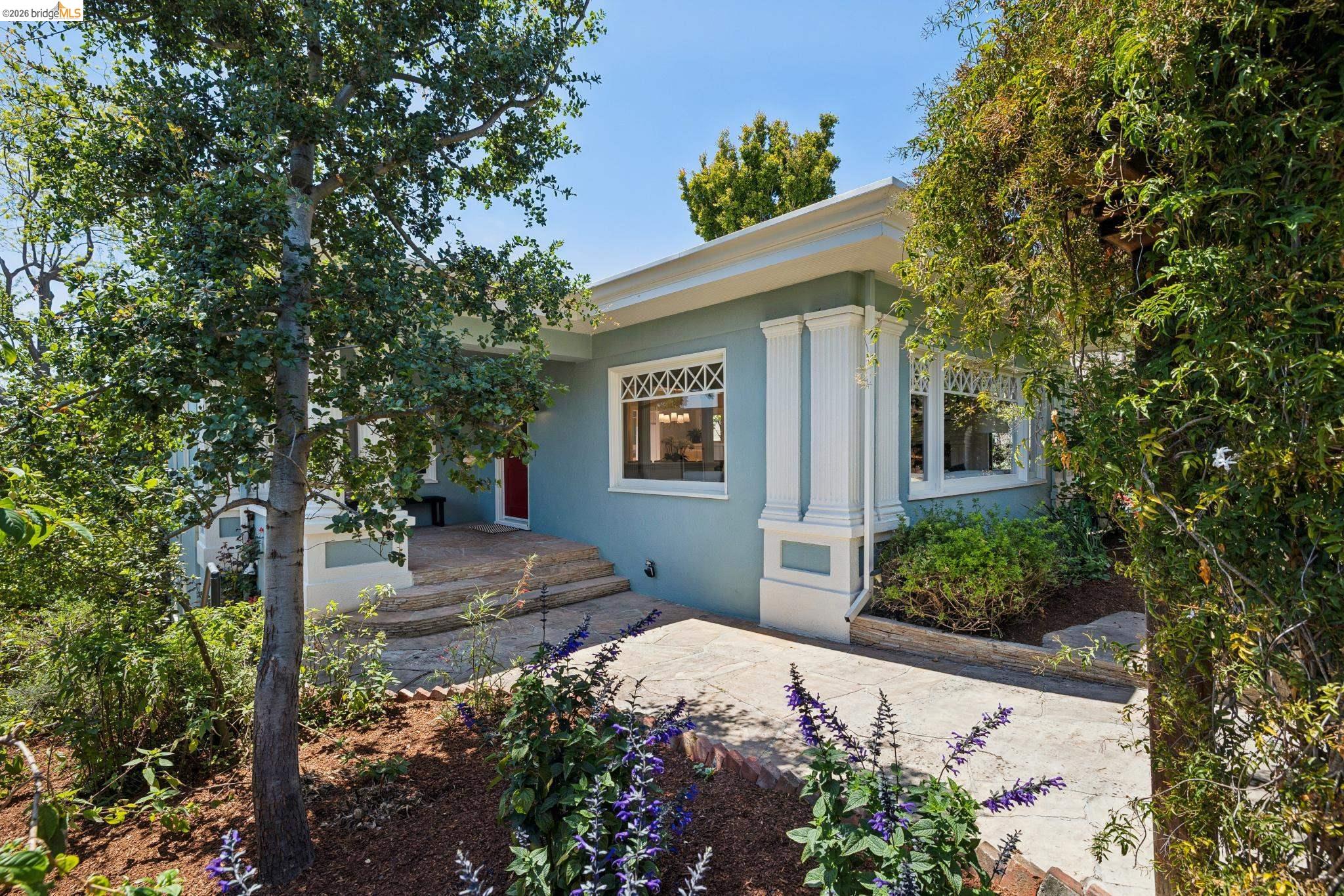 664 Vincente Ave