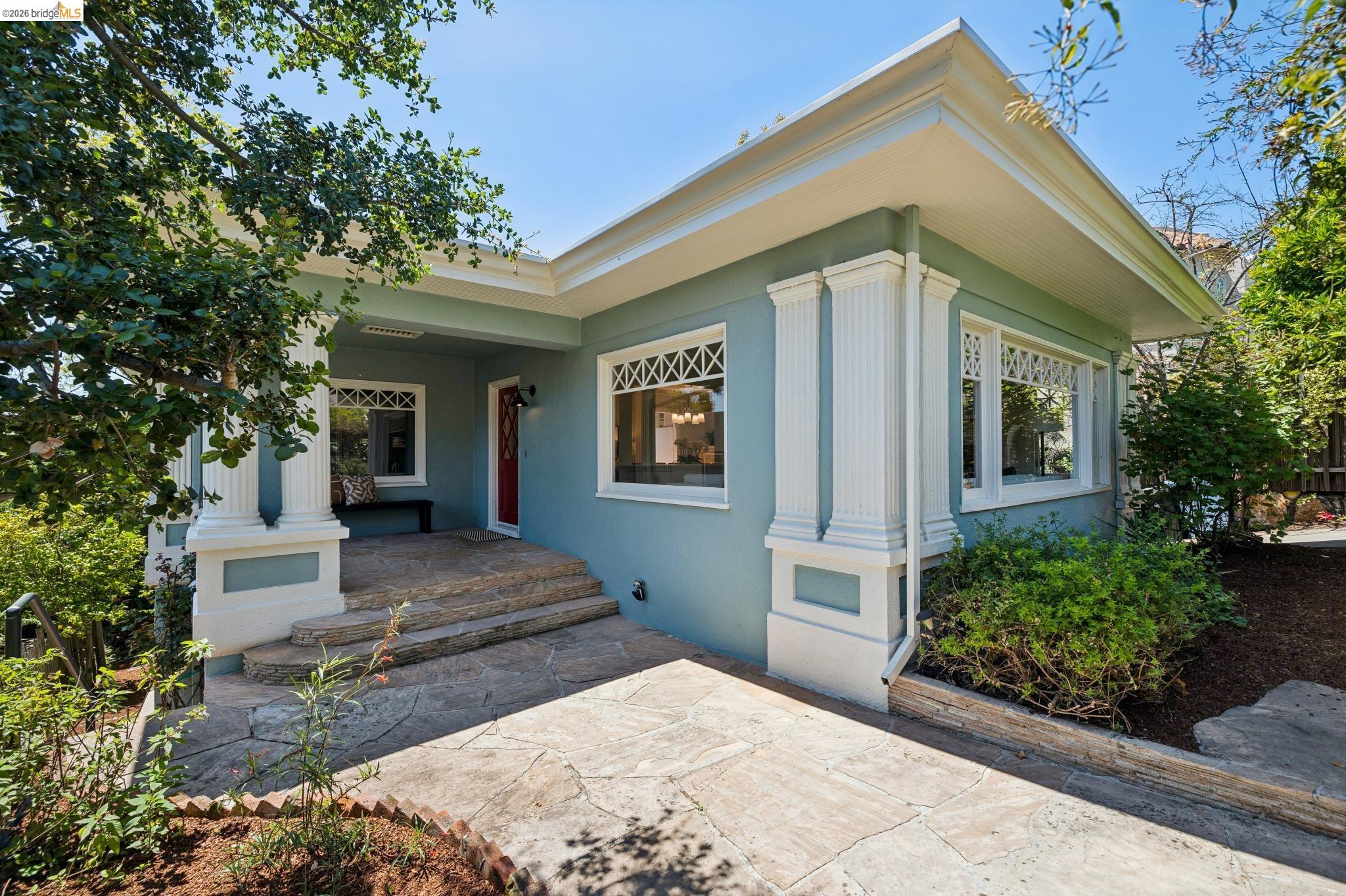 664 Vincente Ave