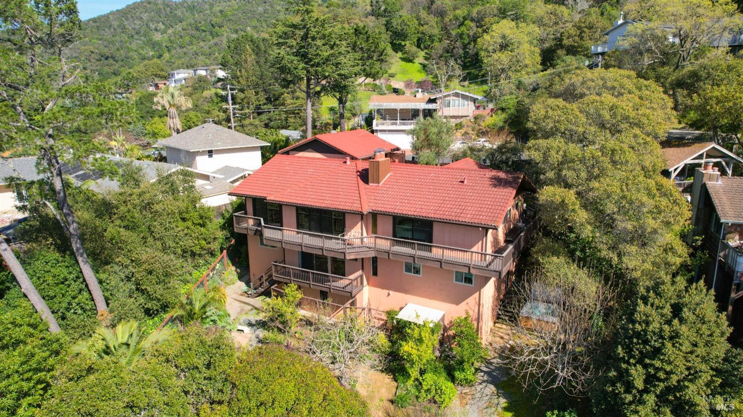 12 Carmel Court