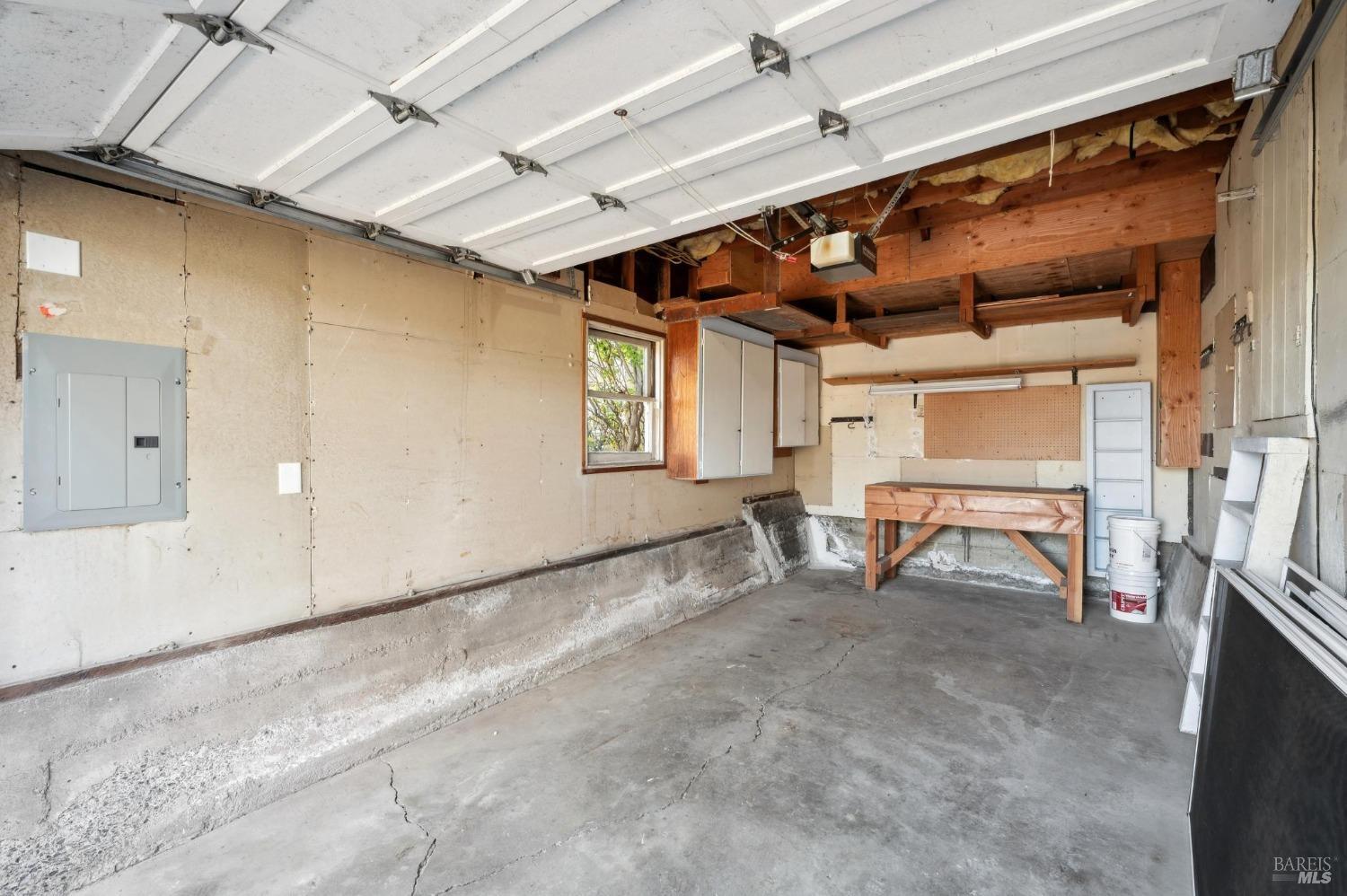 633 Meadowsweet Drive