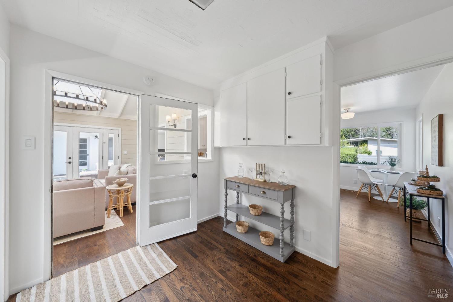2183 Vineyard Road