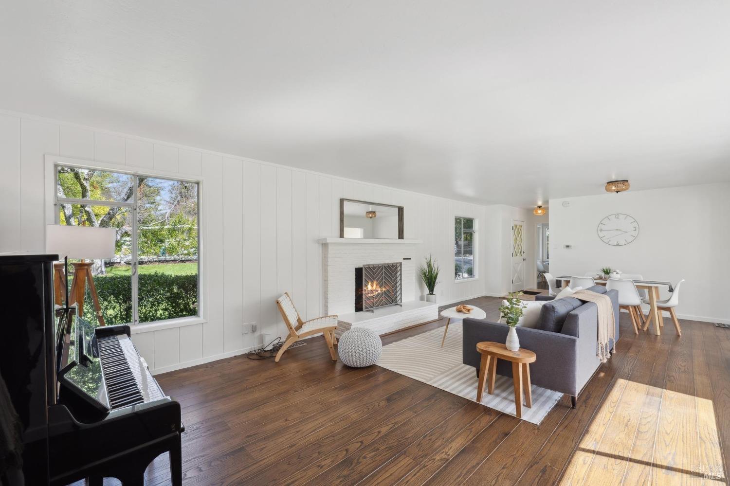 2183 Vineyard Road