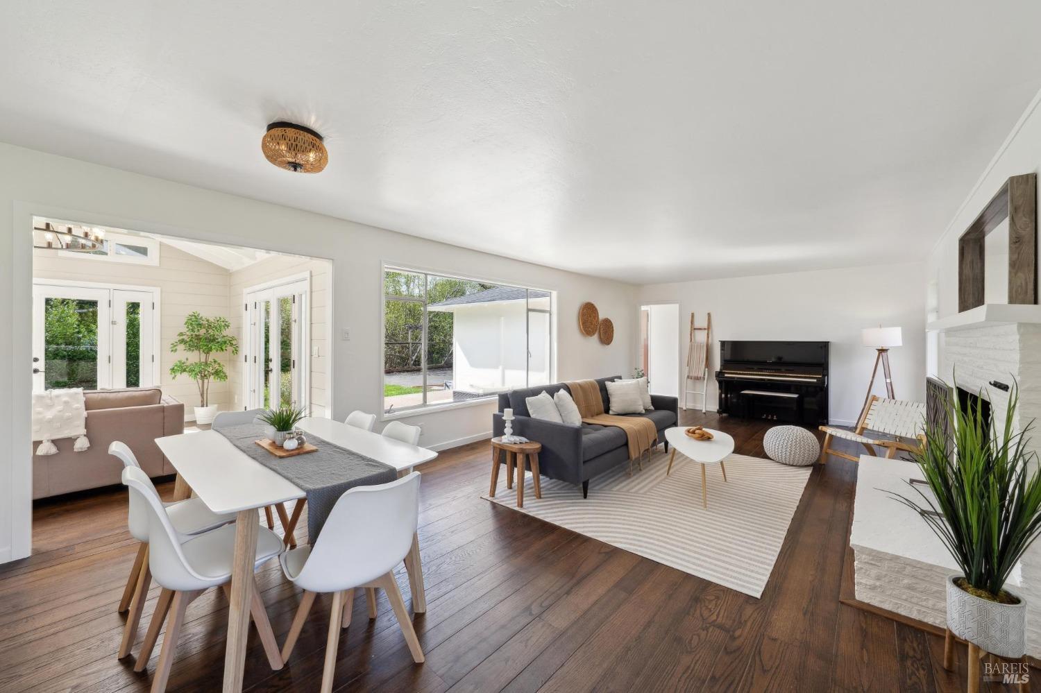 2183 Vineyard Road