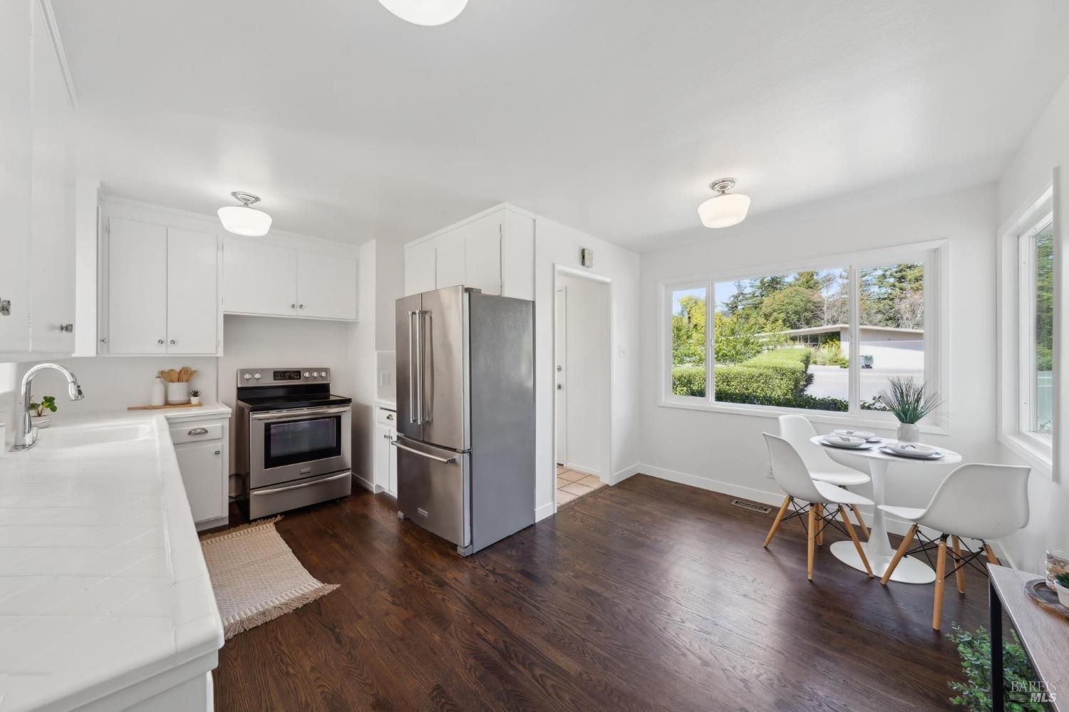 2183 Vineyard Road