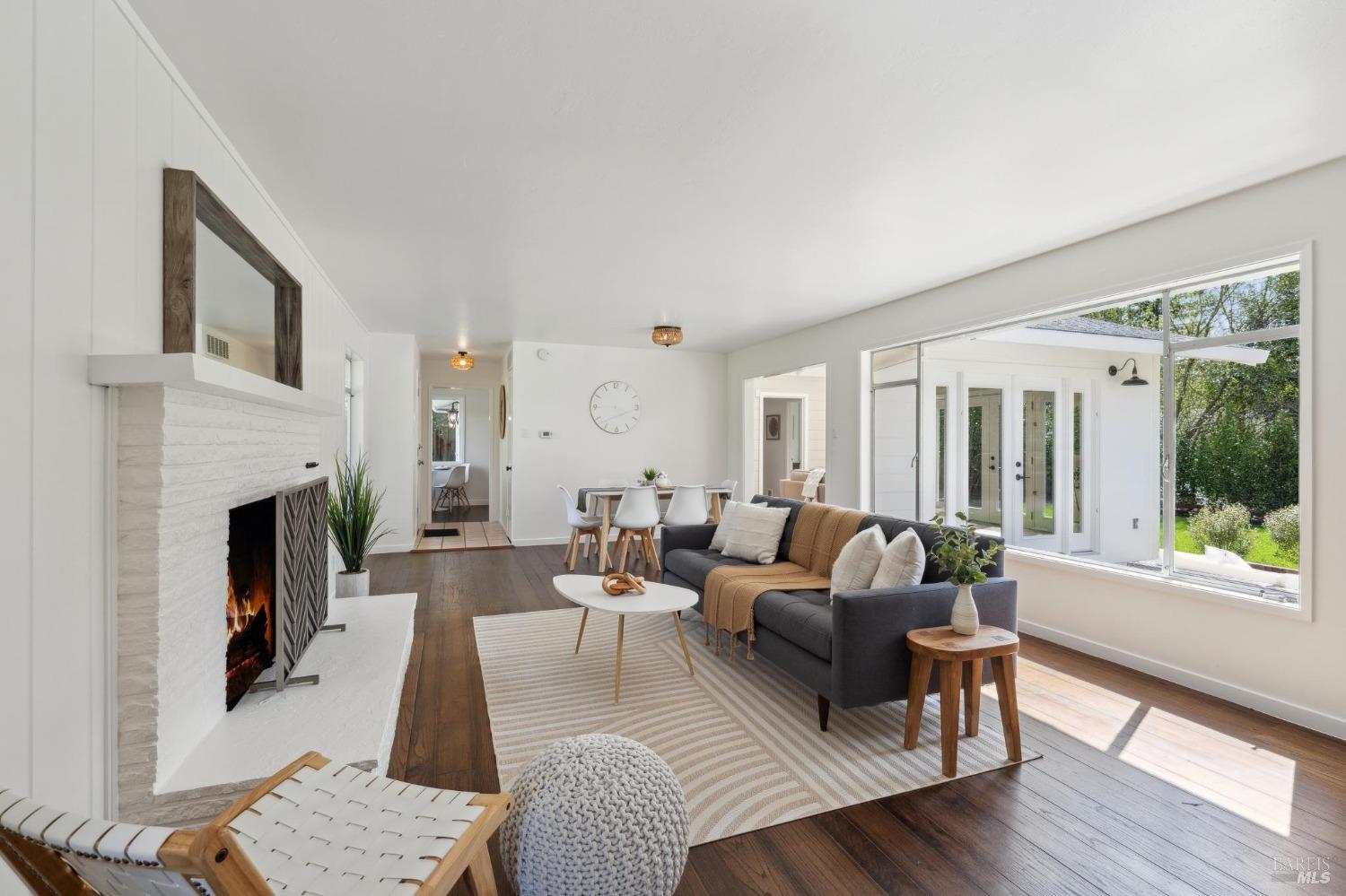 2183 Vineyard Road