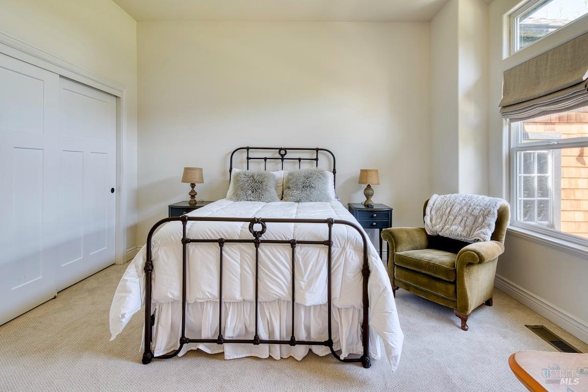 1515 Indian Valley Road