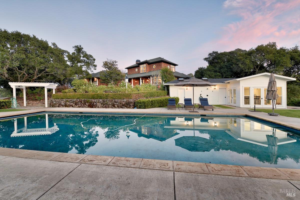 1515 Indian Valley Road