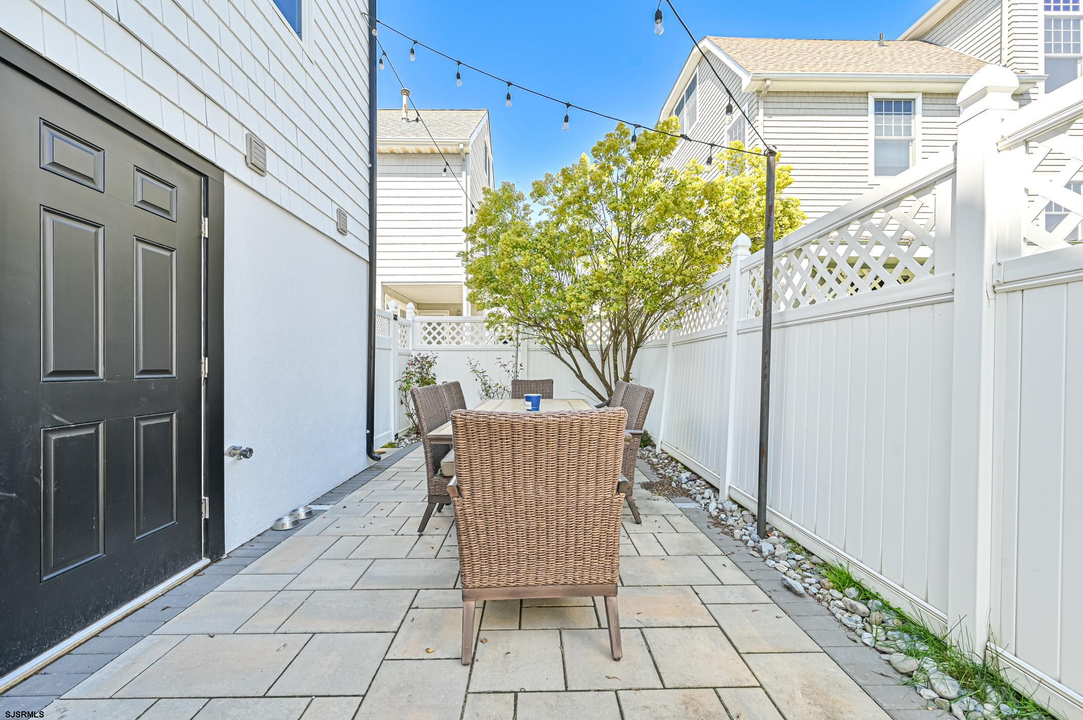 25 S 31st Ave