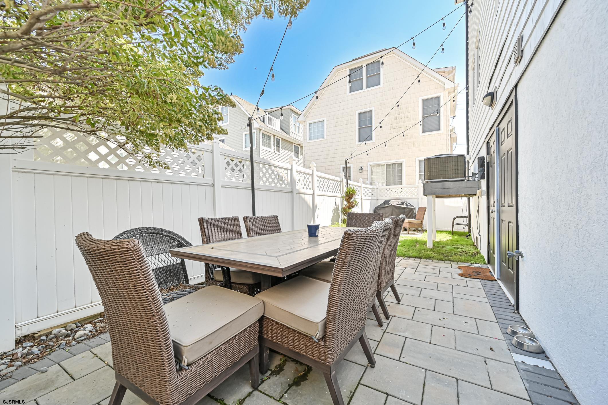 25 S 31st Ave