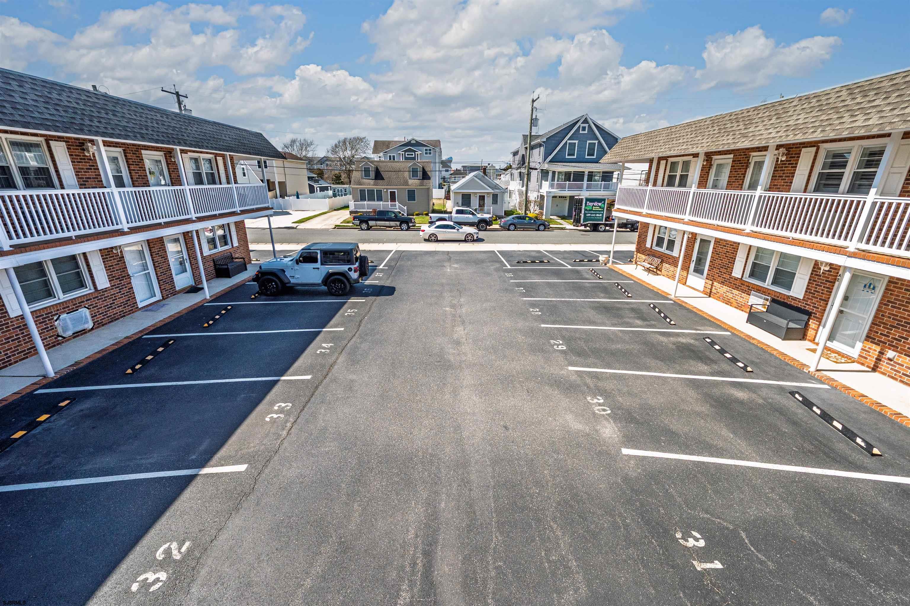 21 S Monroe Ave Unit: B-8