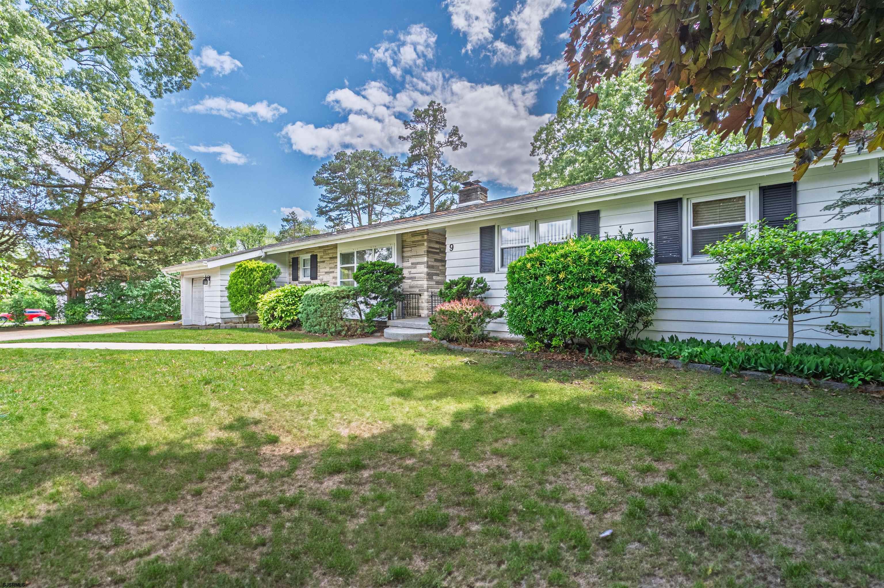 9 Cordova Dr