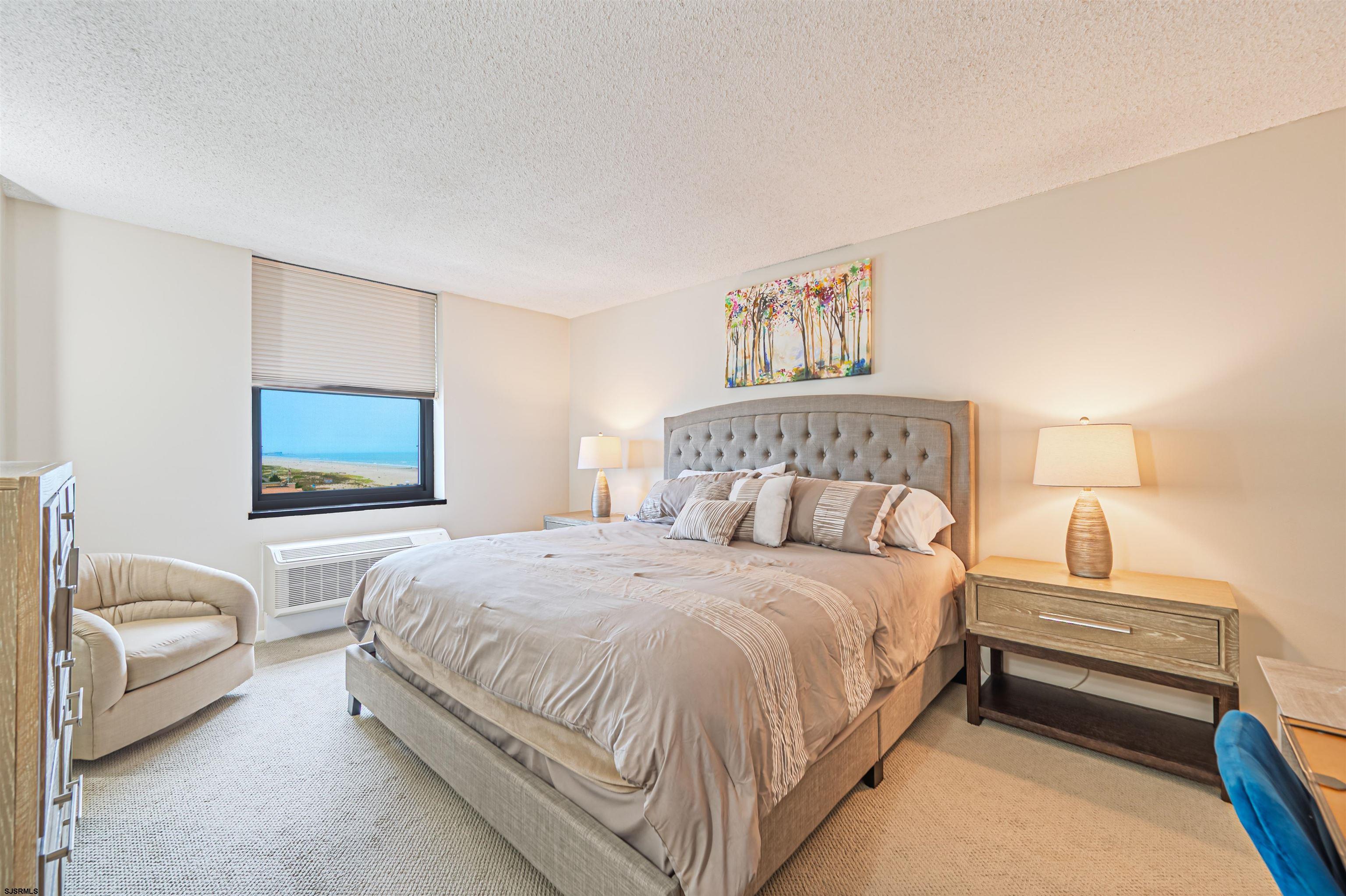 5200 Boardwalk #804 Unit: 8D