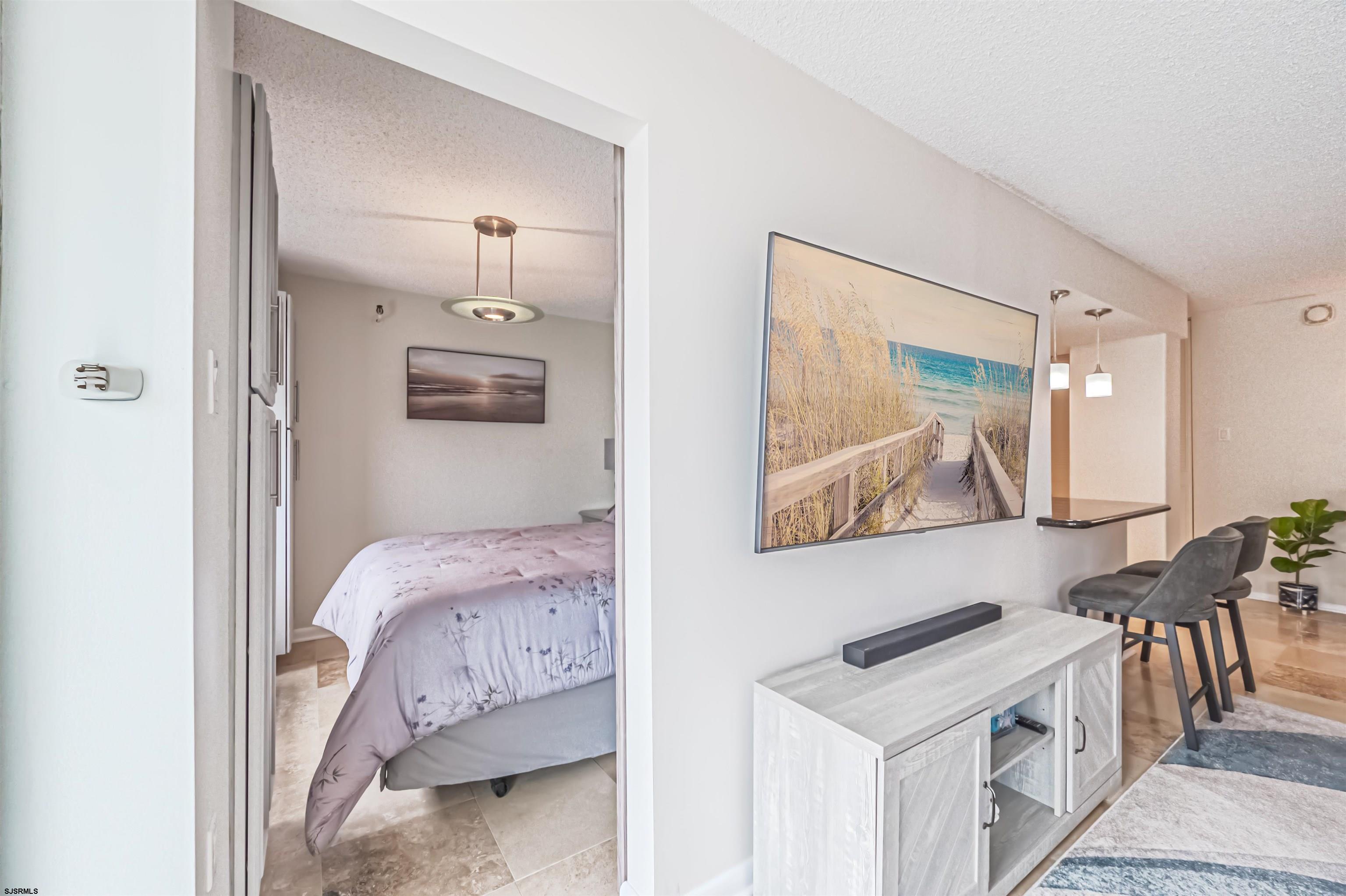 5200 Boardwalk #804 Unit: 8D