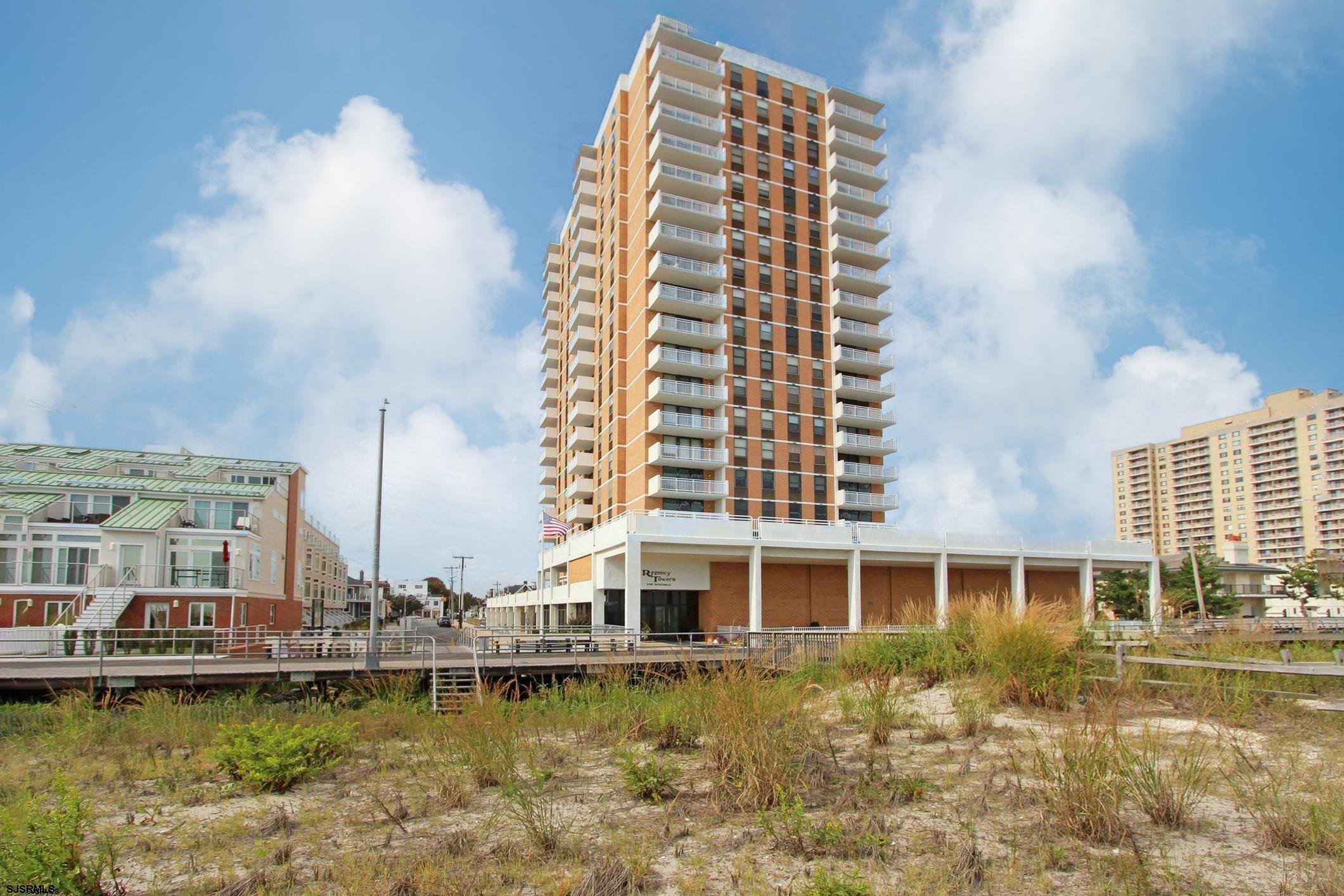 5200 Boardwalk #804 Unit: 8D