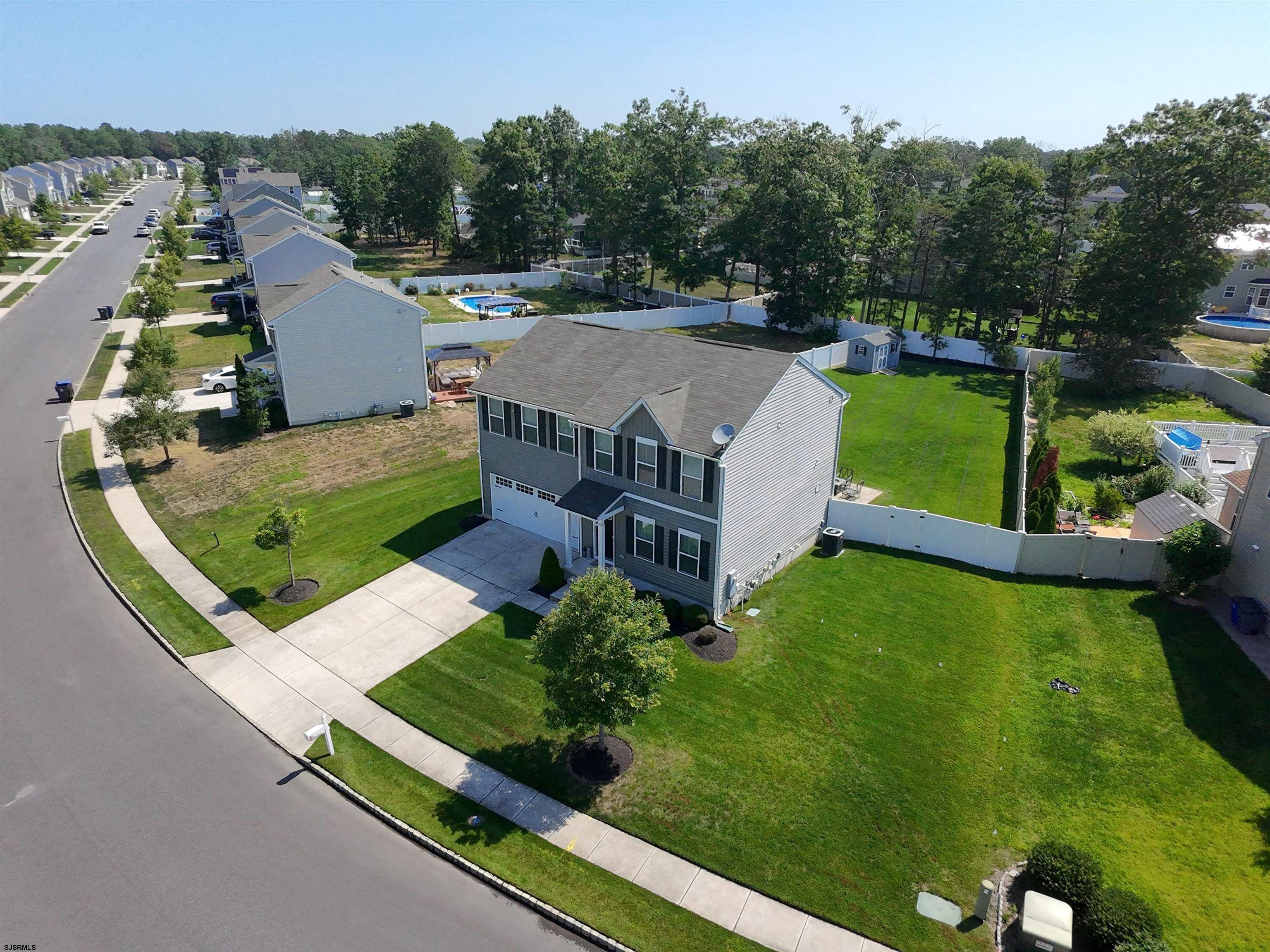 103 Galleria Dr