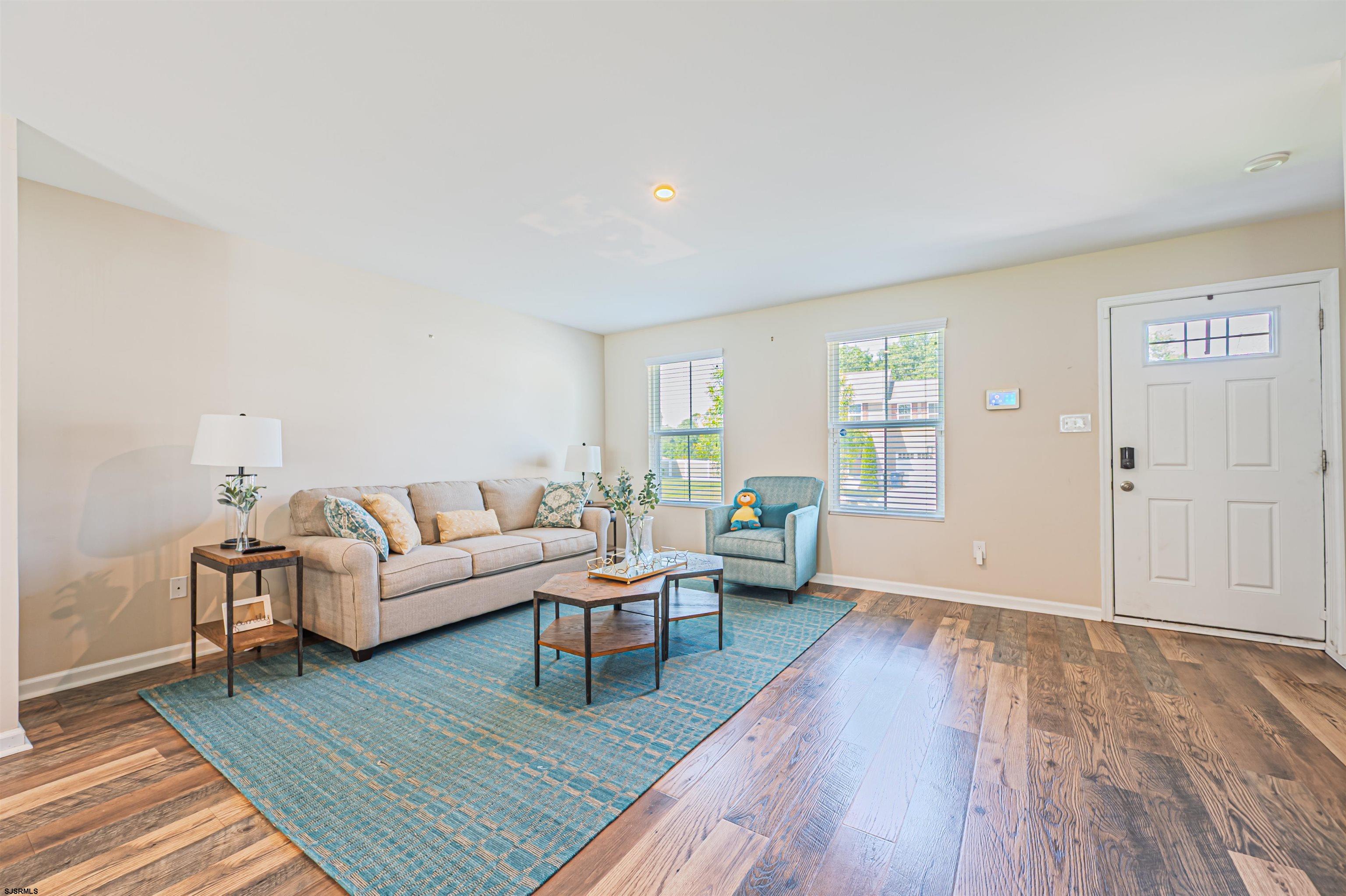 103 Galleria Dr