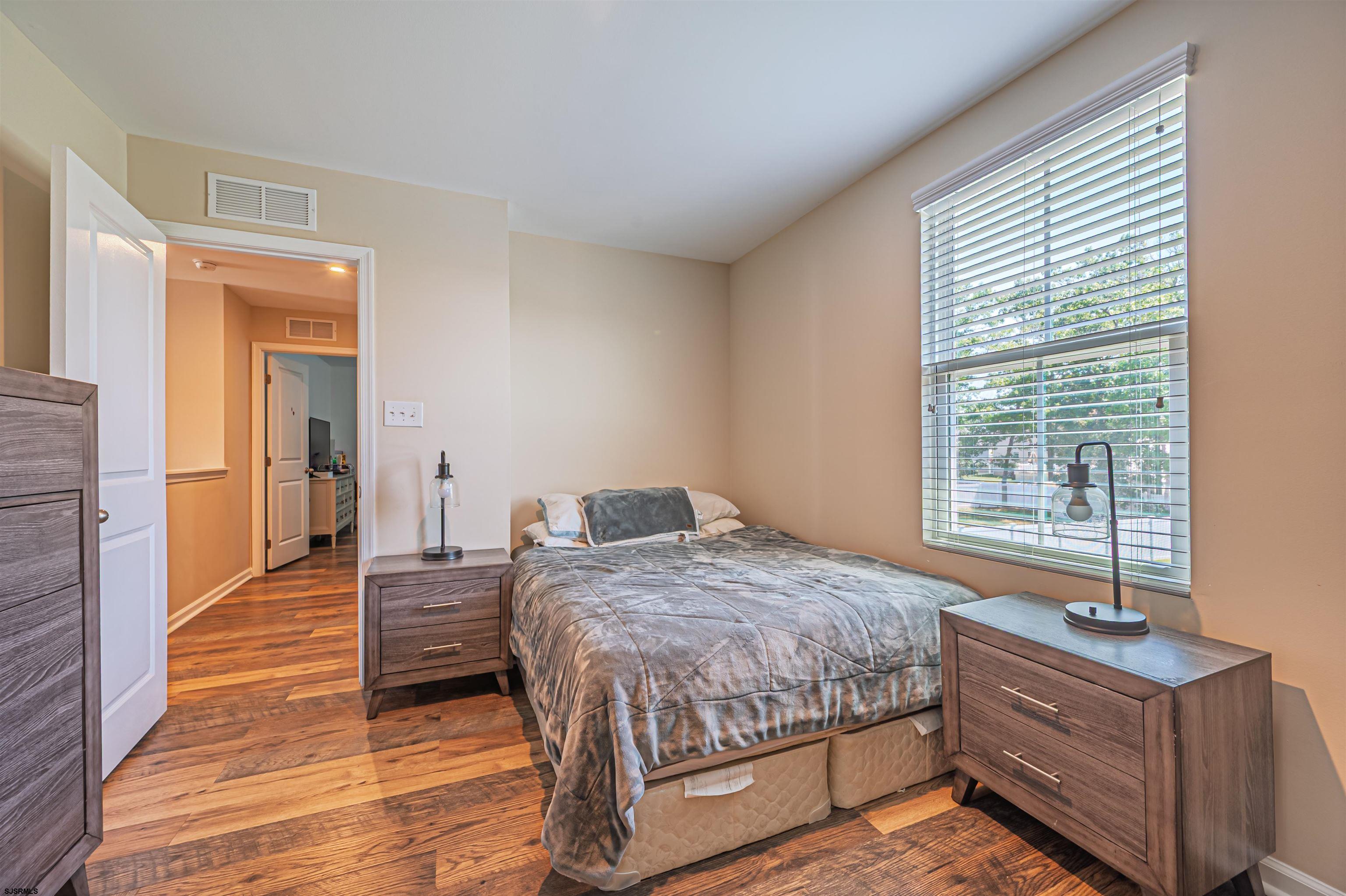 103 Galleria Dr