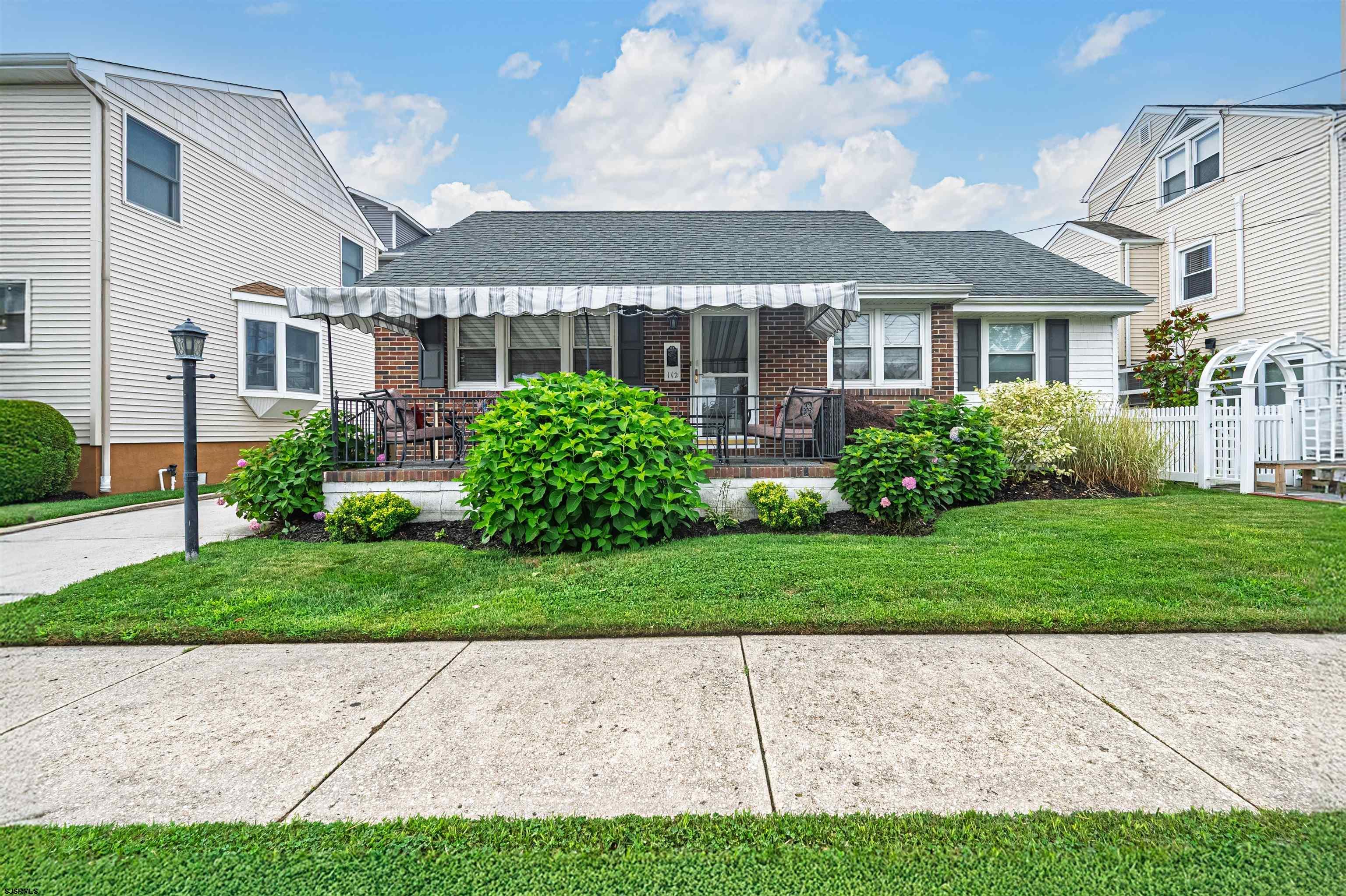 112 N Argyle Ave