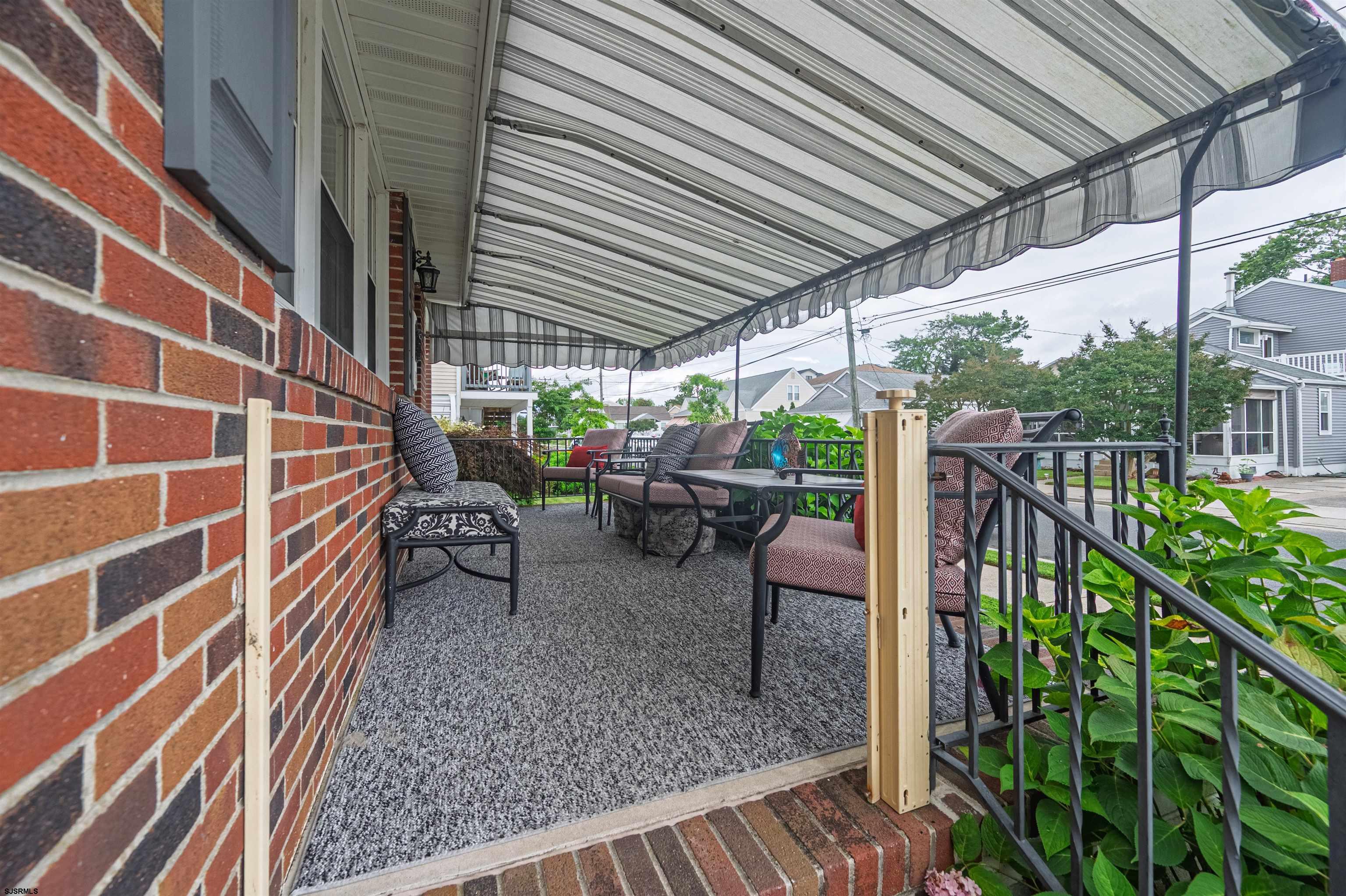 112 N Argyle Ave