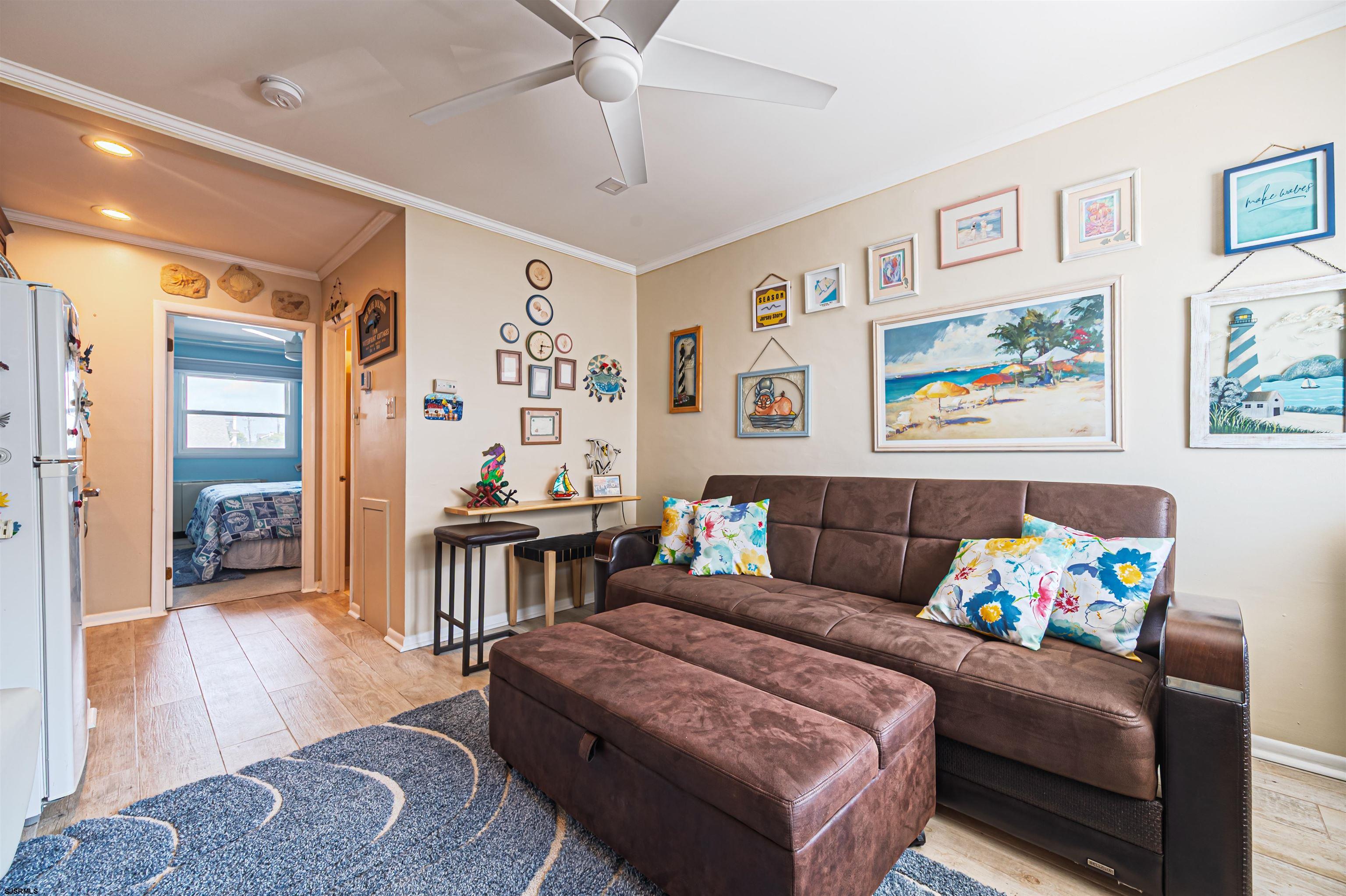 111 S Dudley Ave Unit: 206