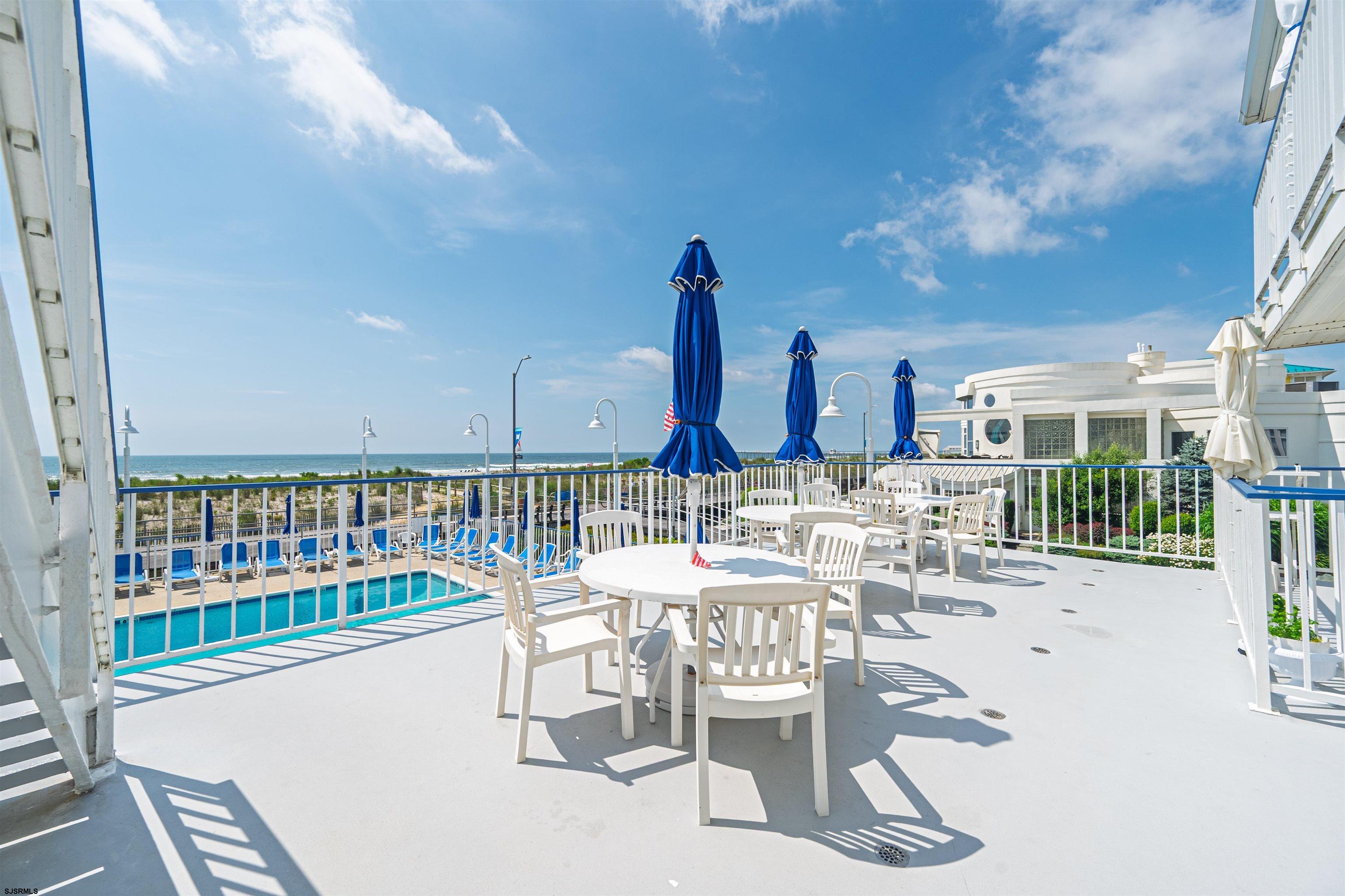 111 S Dudley Ave Unit: 206