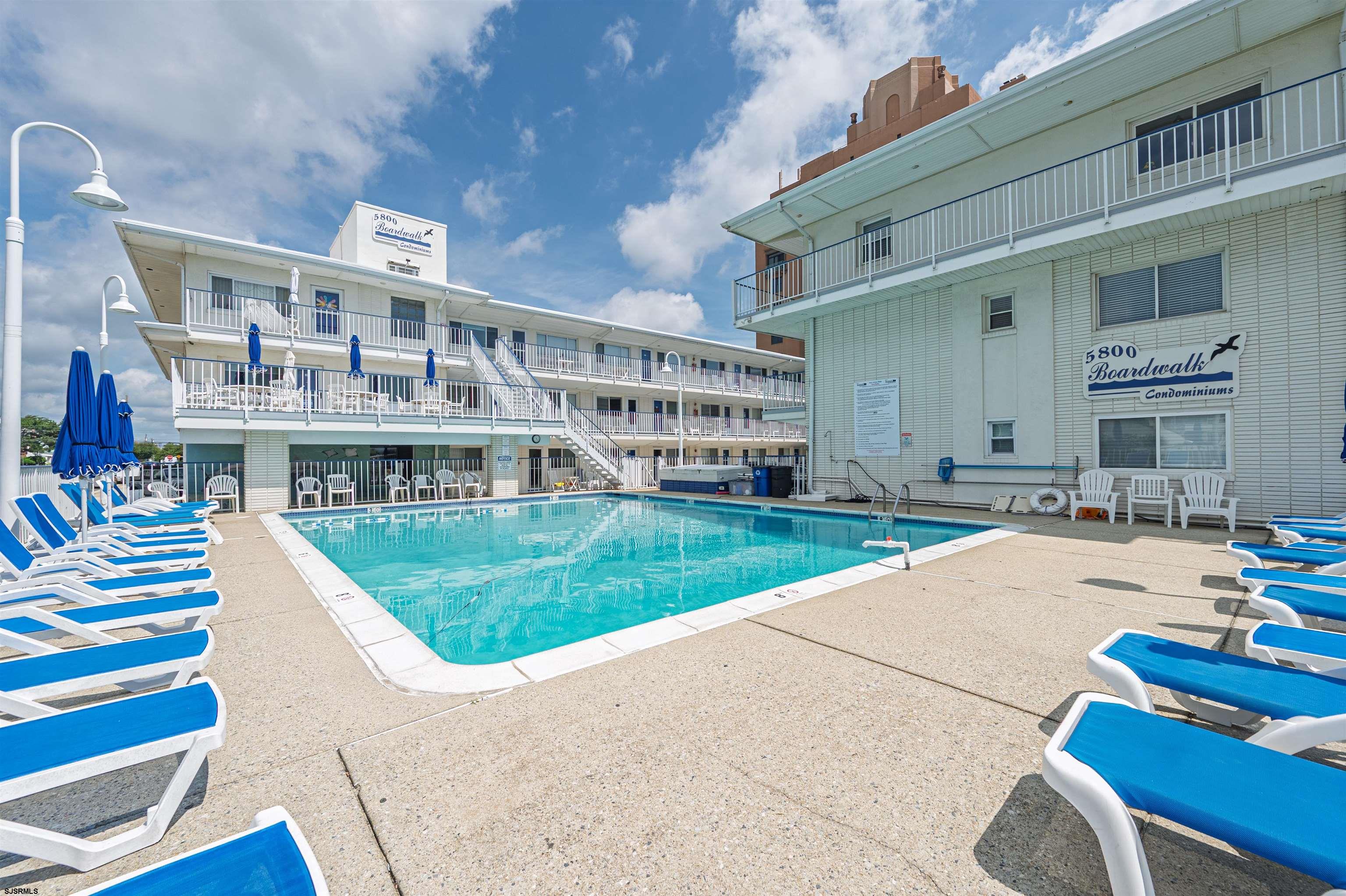 111 S Dudley Ave Unit: 206
