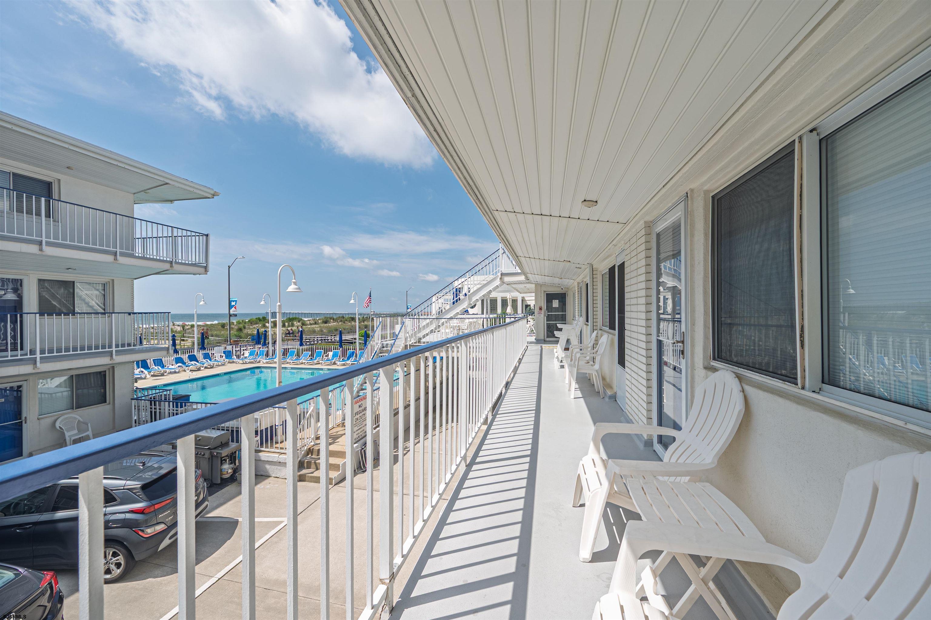 111 S Dudley Ave Unit: 206