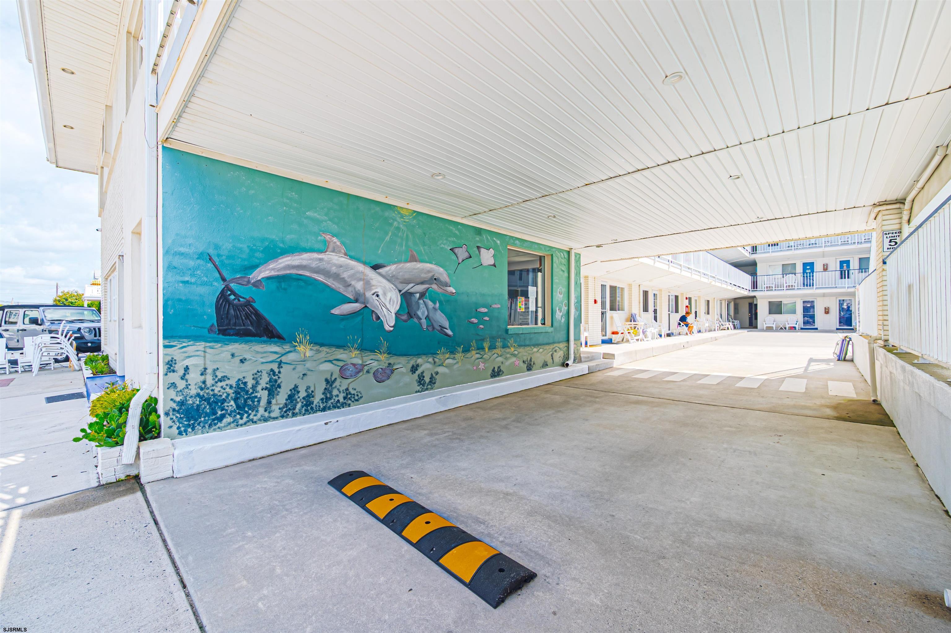 111 S Dudley Ave Unit: 206