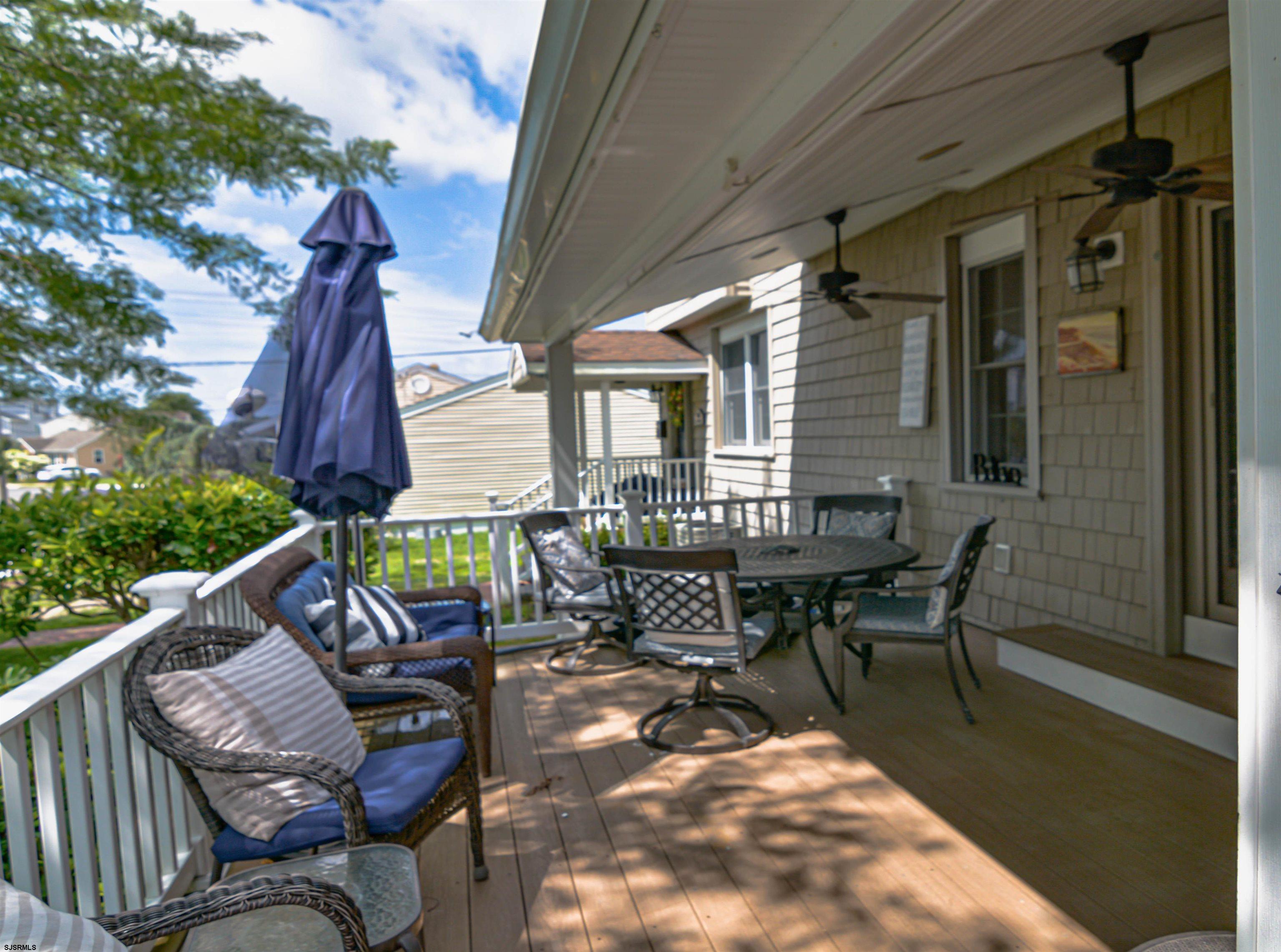 403 N Oak Terrace
