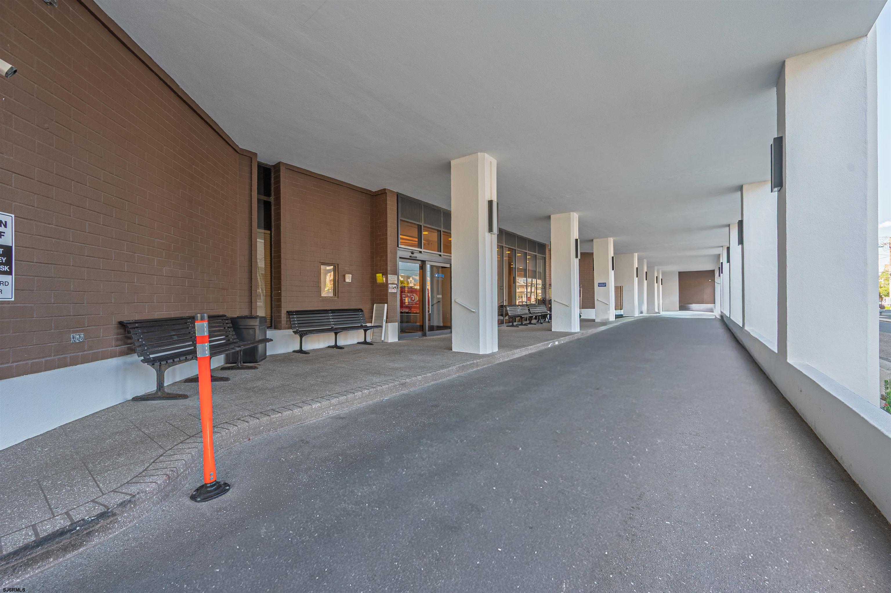 100 S Berkley Square Unit: 14M
