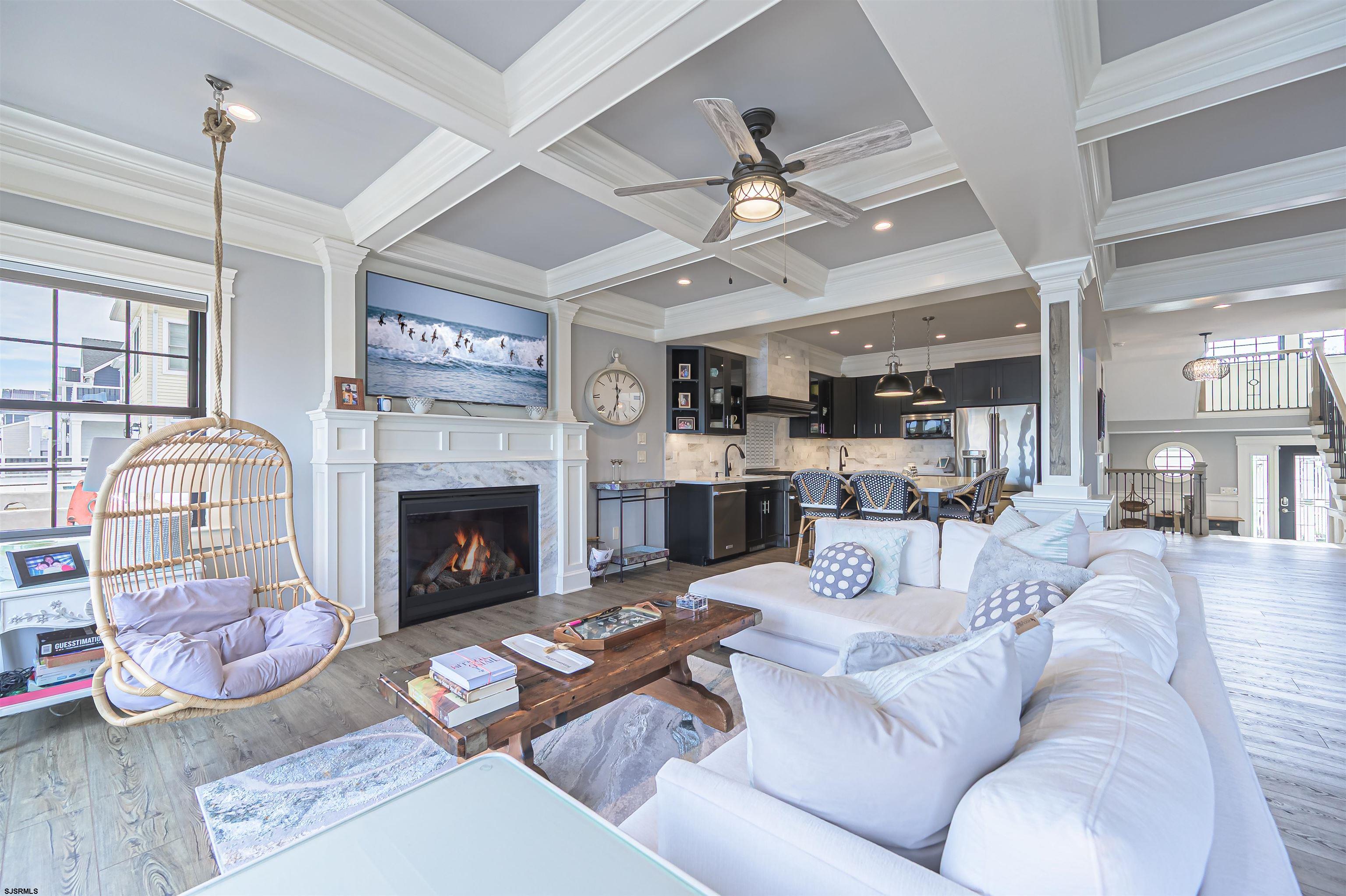 6703 Monmouth Ave