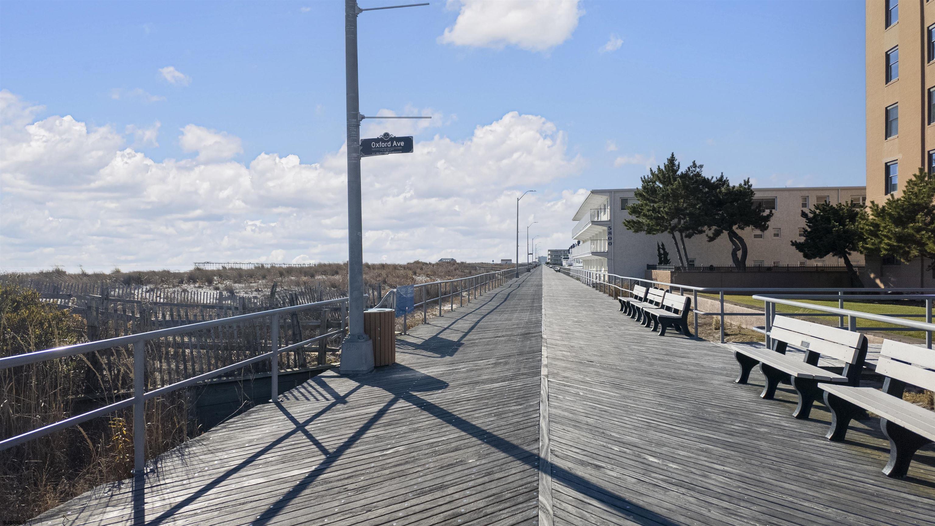 112 S Oxford Unit 904 Ave Unit: 904