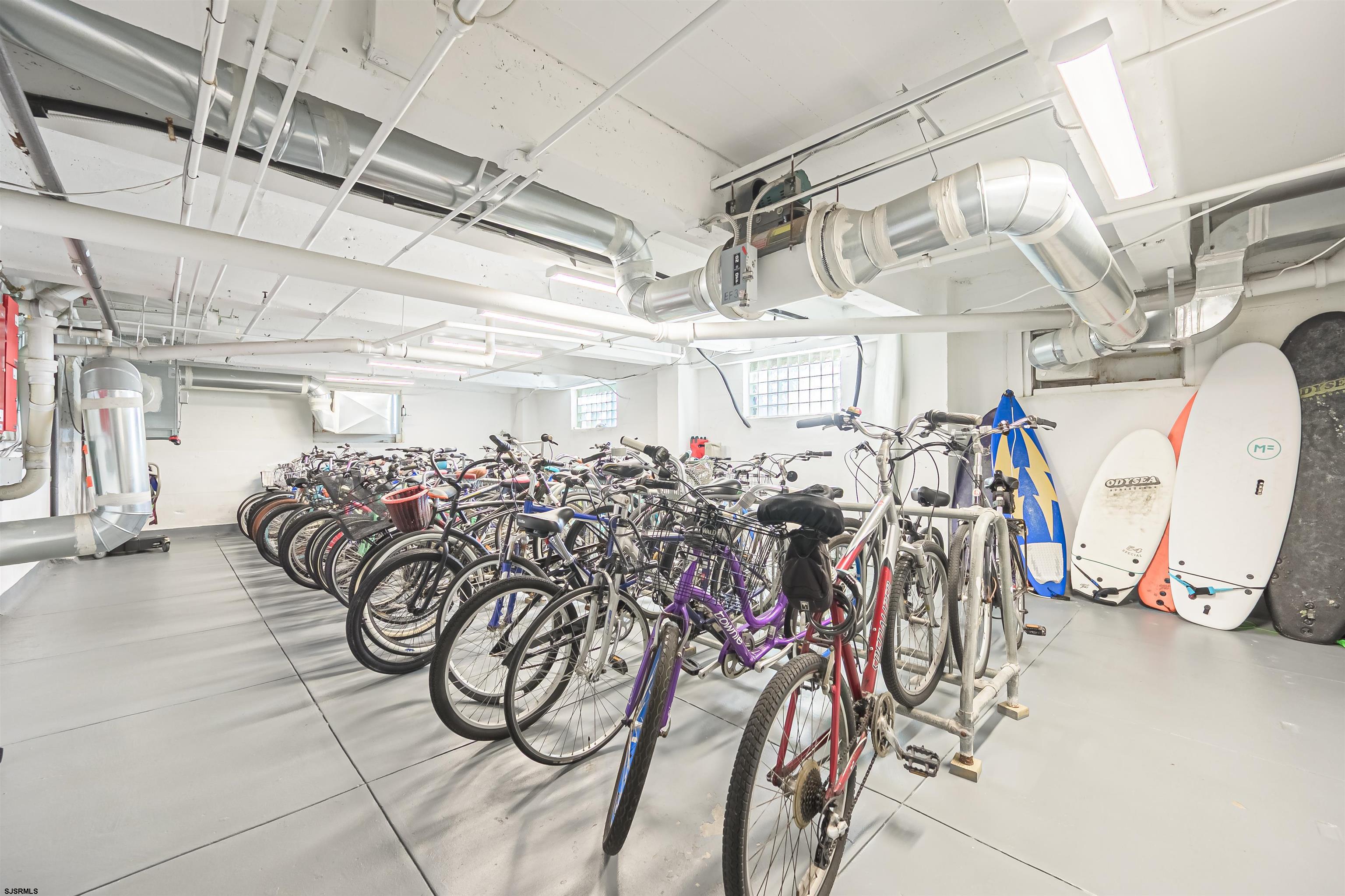 112 S Oxford Unit 904 Ave Unit: 904