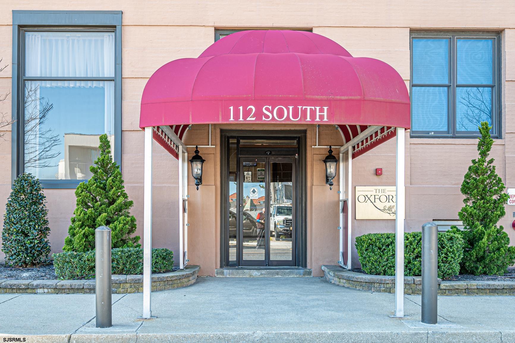 112 S Oxford Unit 904 Ave Unit: 904