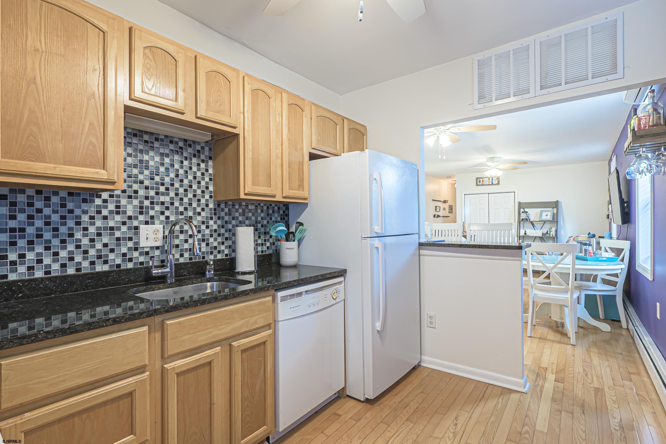 32 S Richards Ave Unit: 2