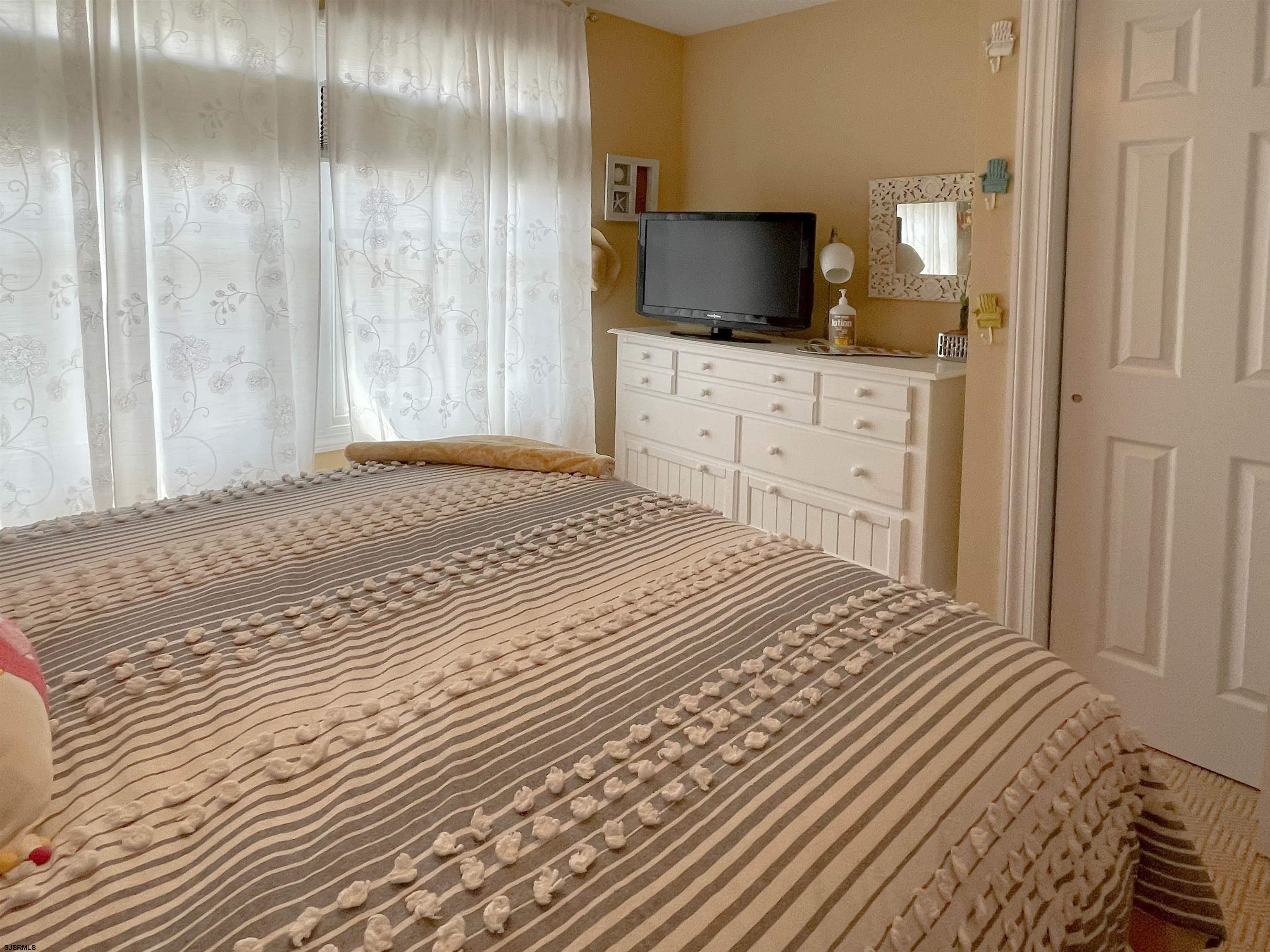 111 N Washington Ave