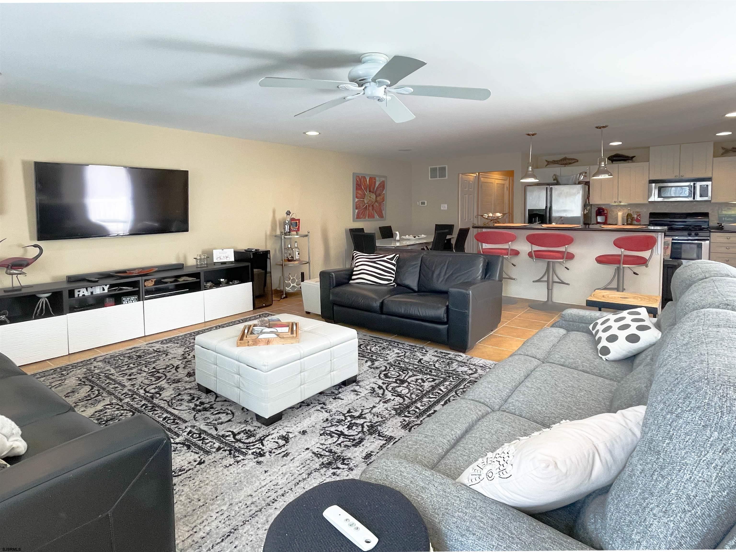 111 N Washington Ave