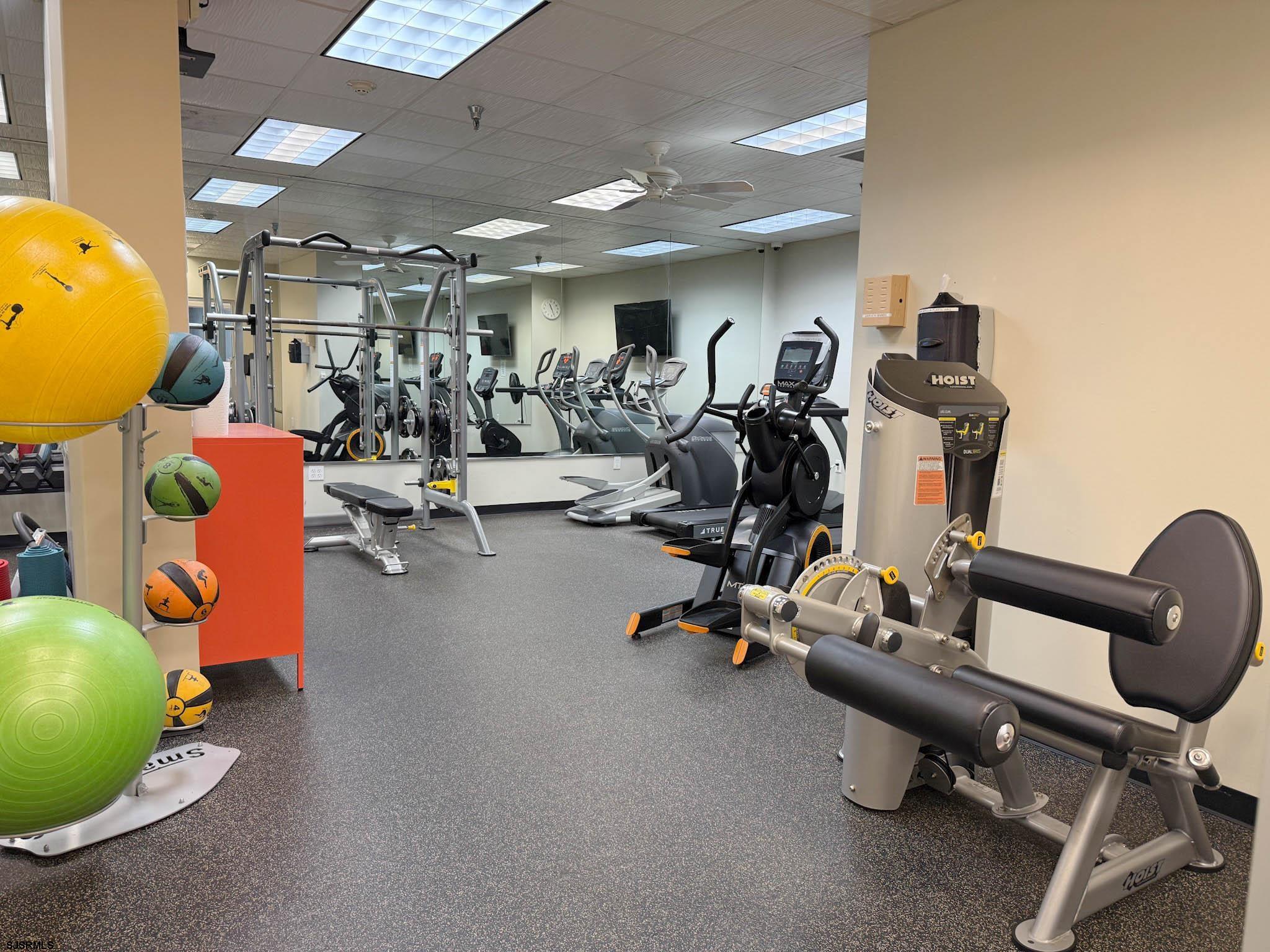 101 S Plaza Pl Unit: 1107