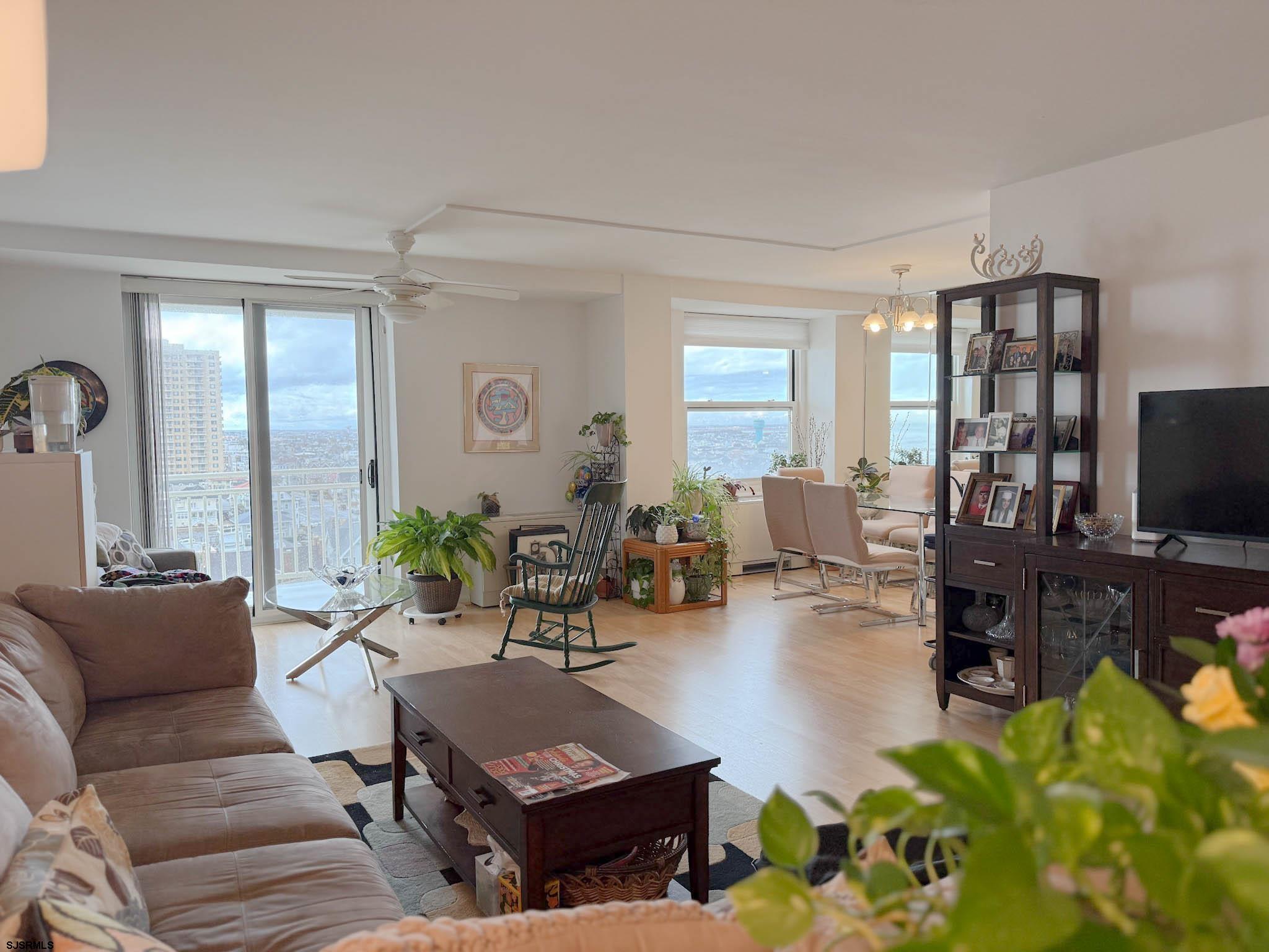 101 S Plaza Pl Unit: 1107