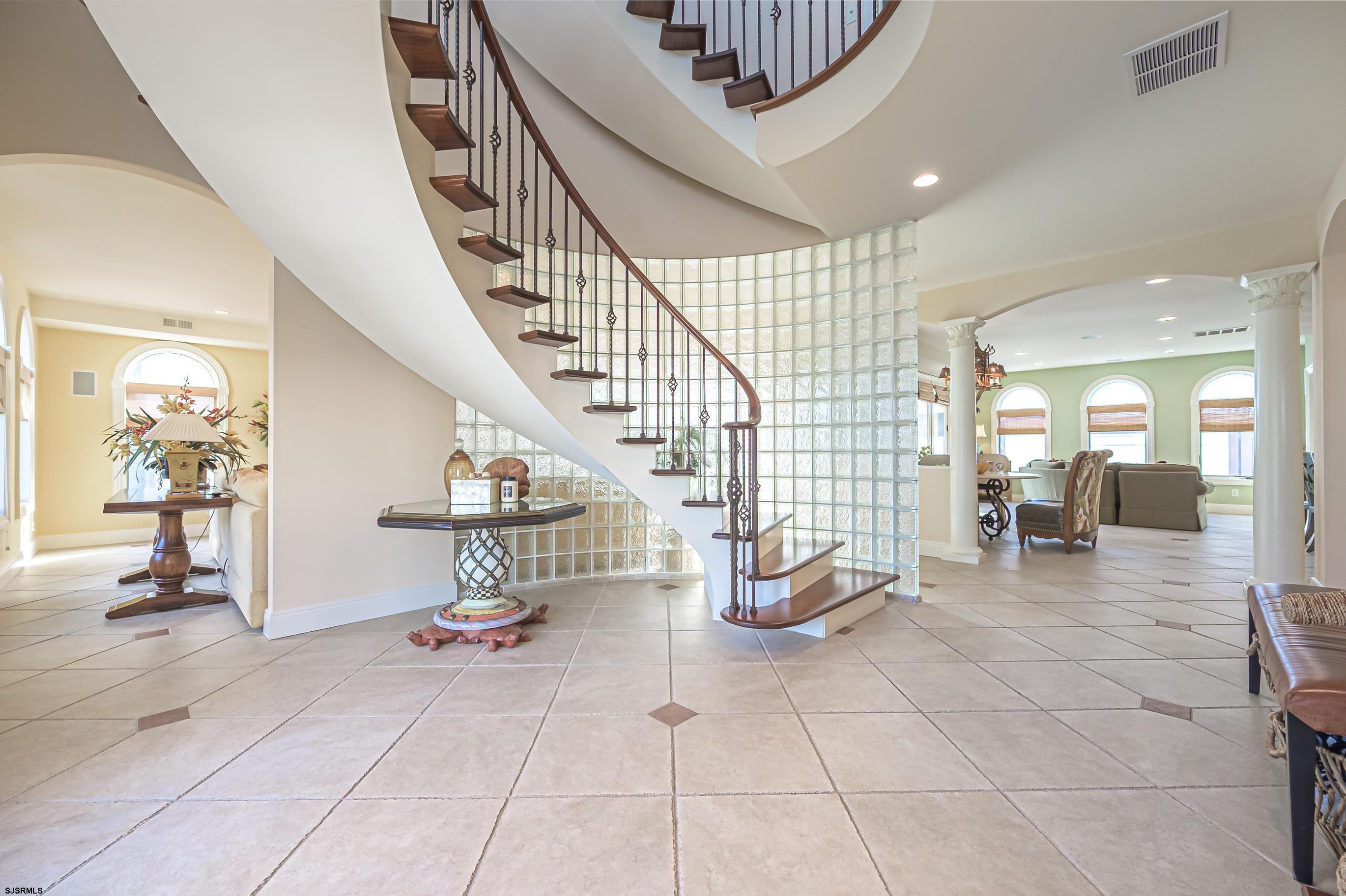 112 S Rumson Ave